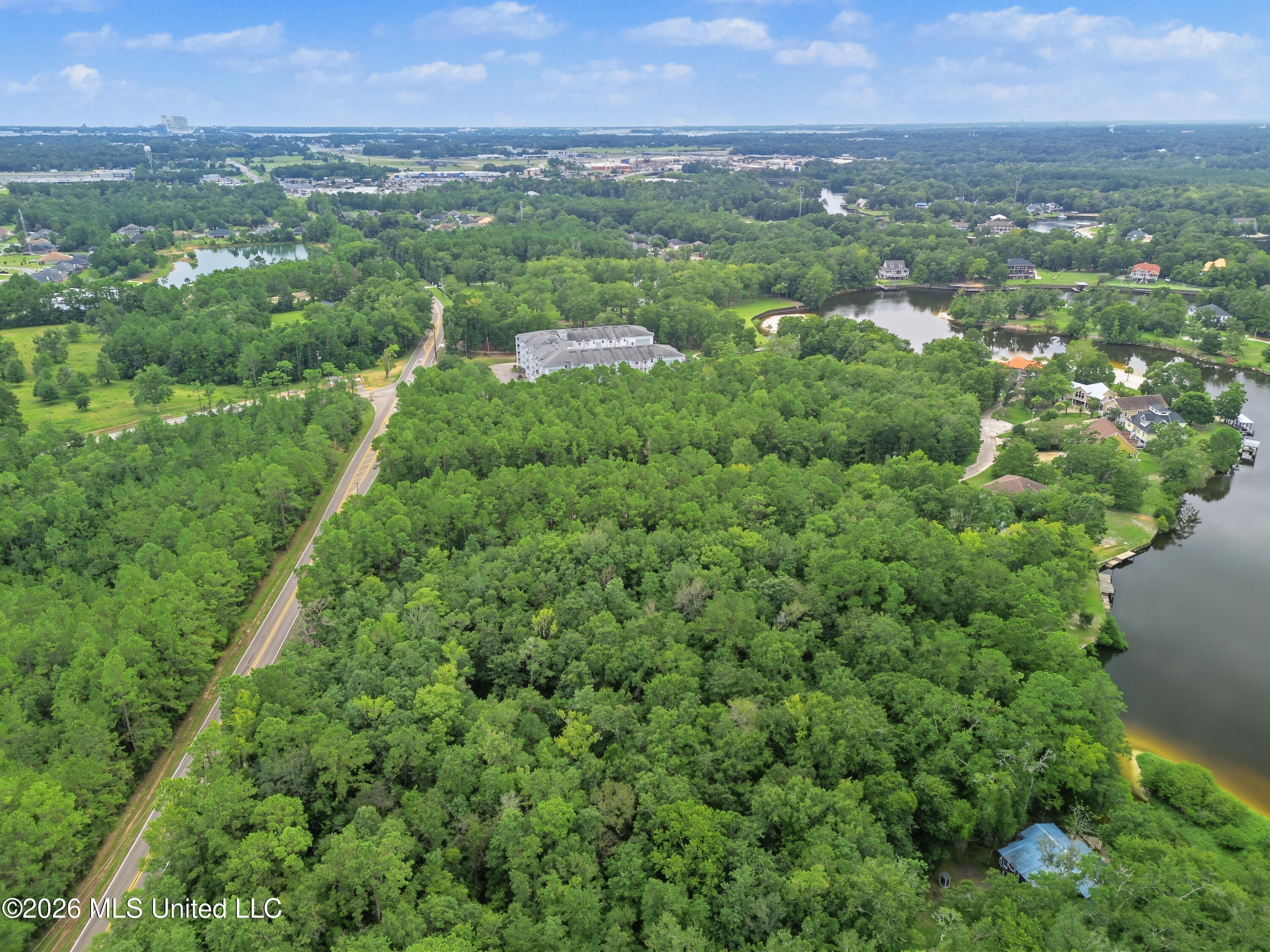 Lamey Bridge Property Photo 14