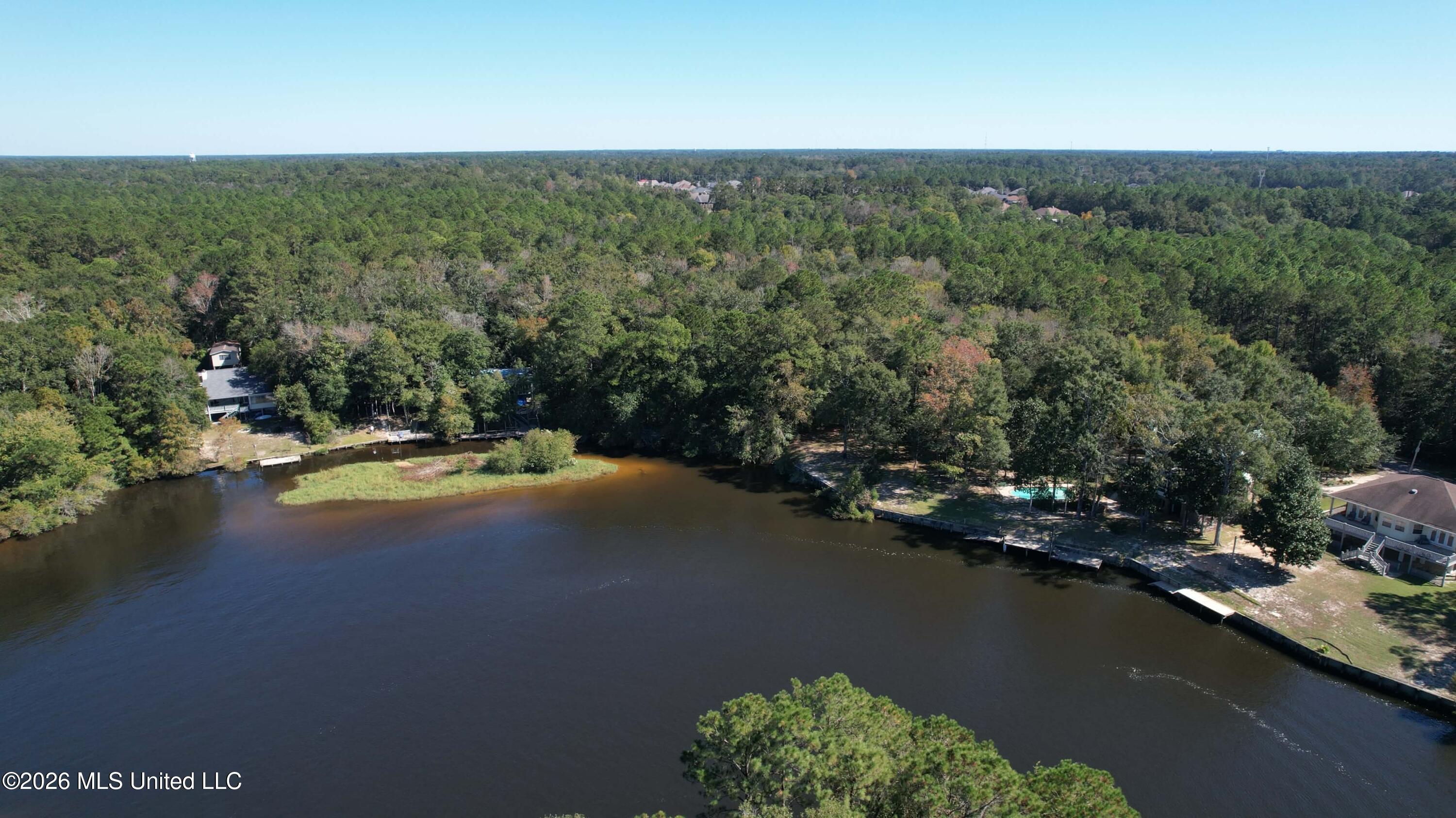 Lamey Bridge Property Photo 18