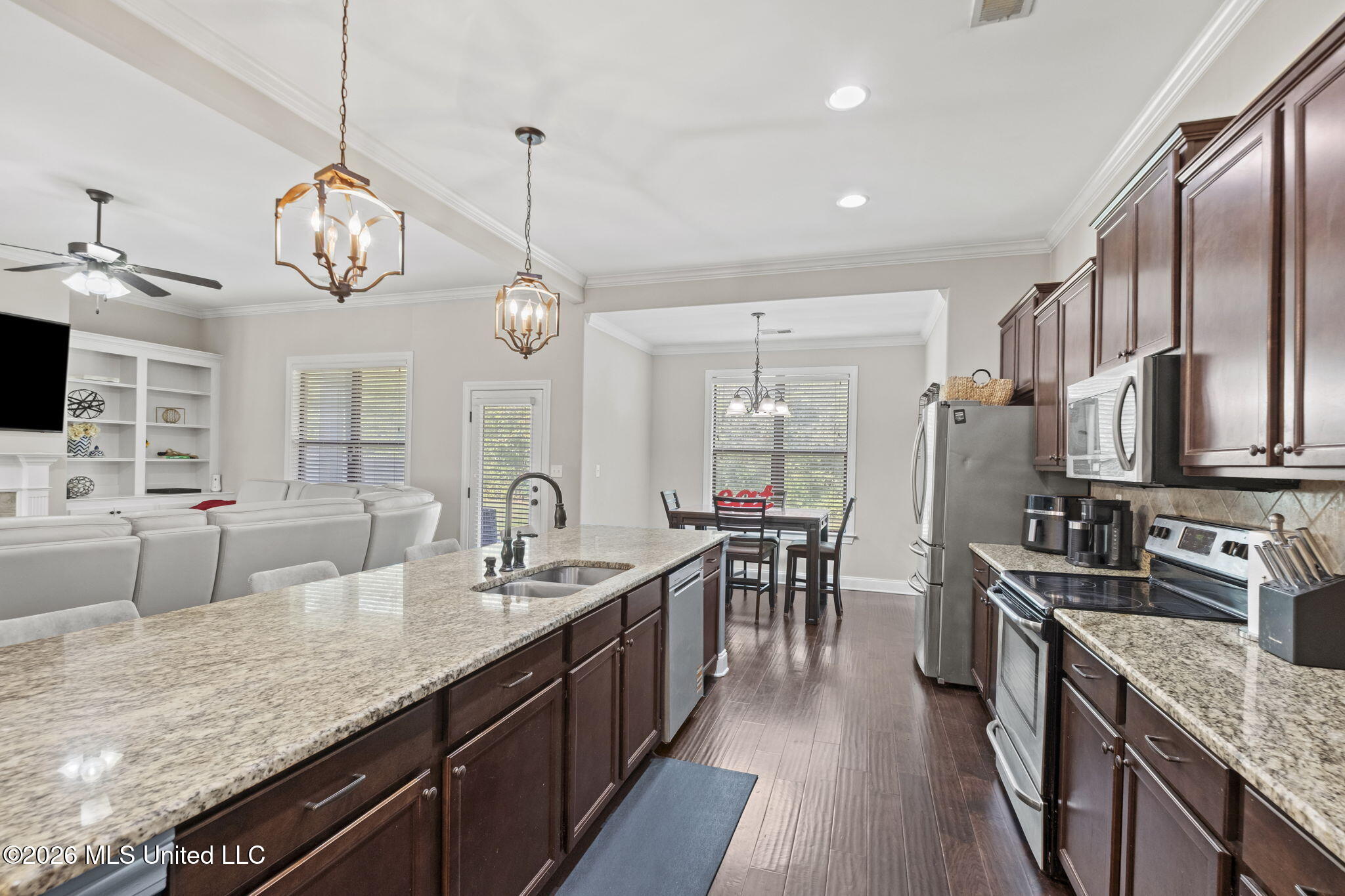 6879 Cataloochee Cove Property Photo 15