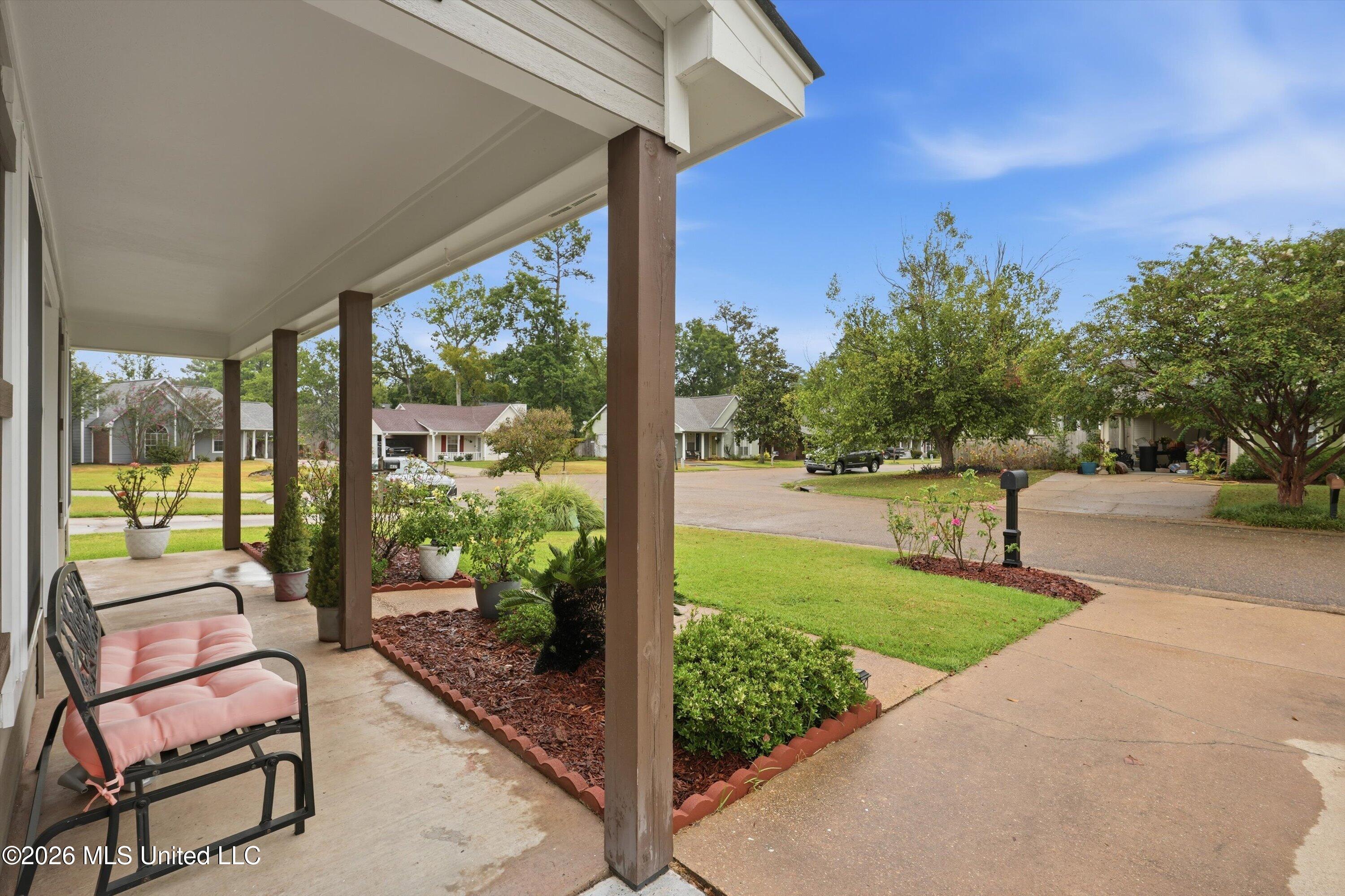 1433 Barnett Bend Circle Property Photo 6