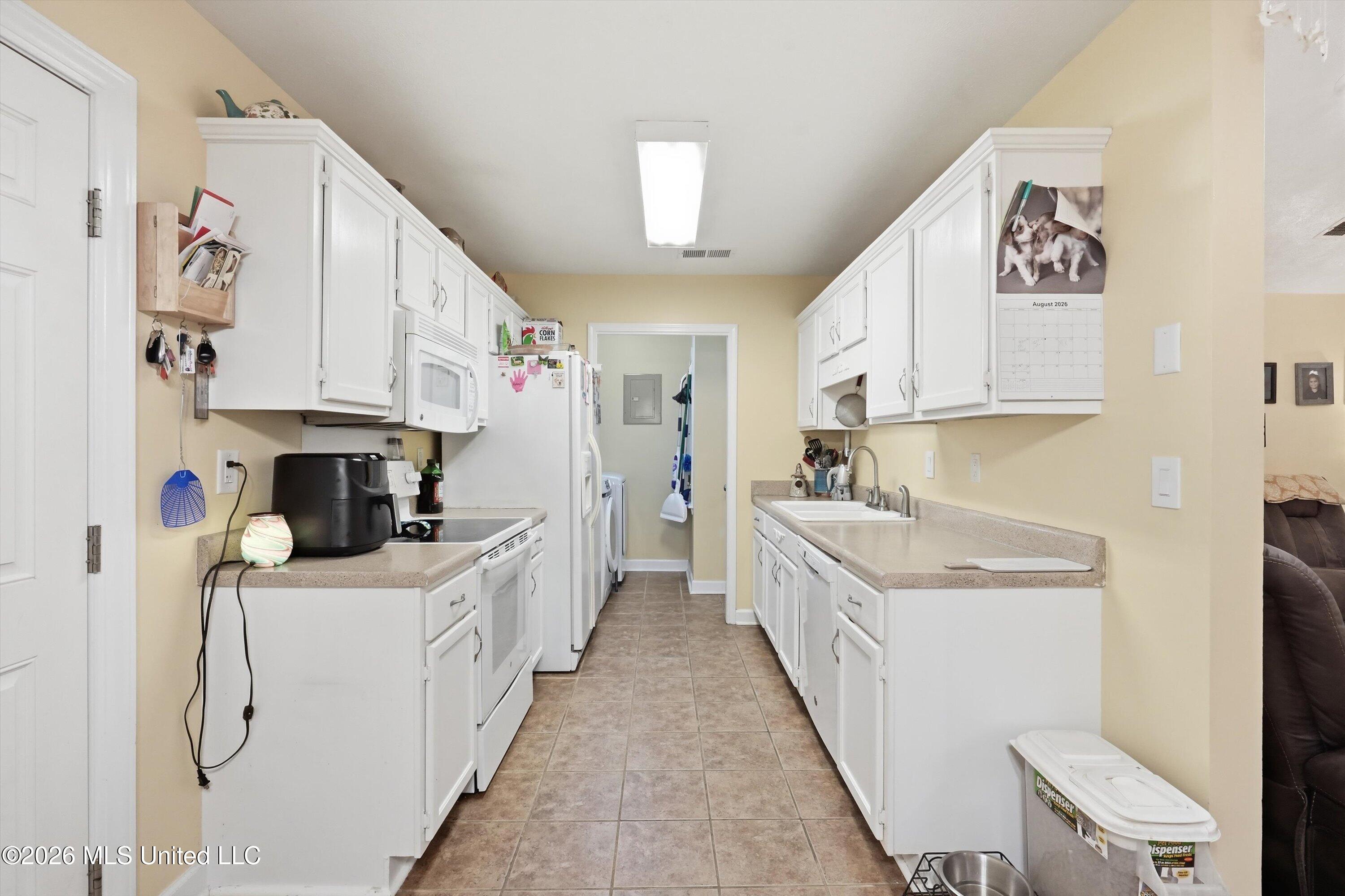 1433 Barnett Bend Circle Property Photo 12