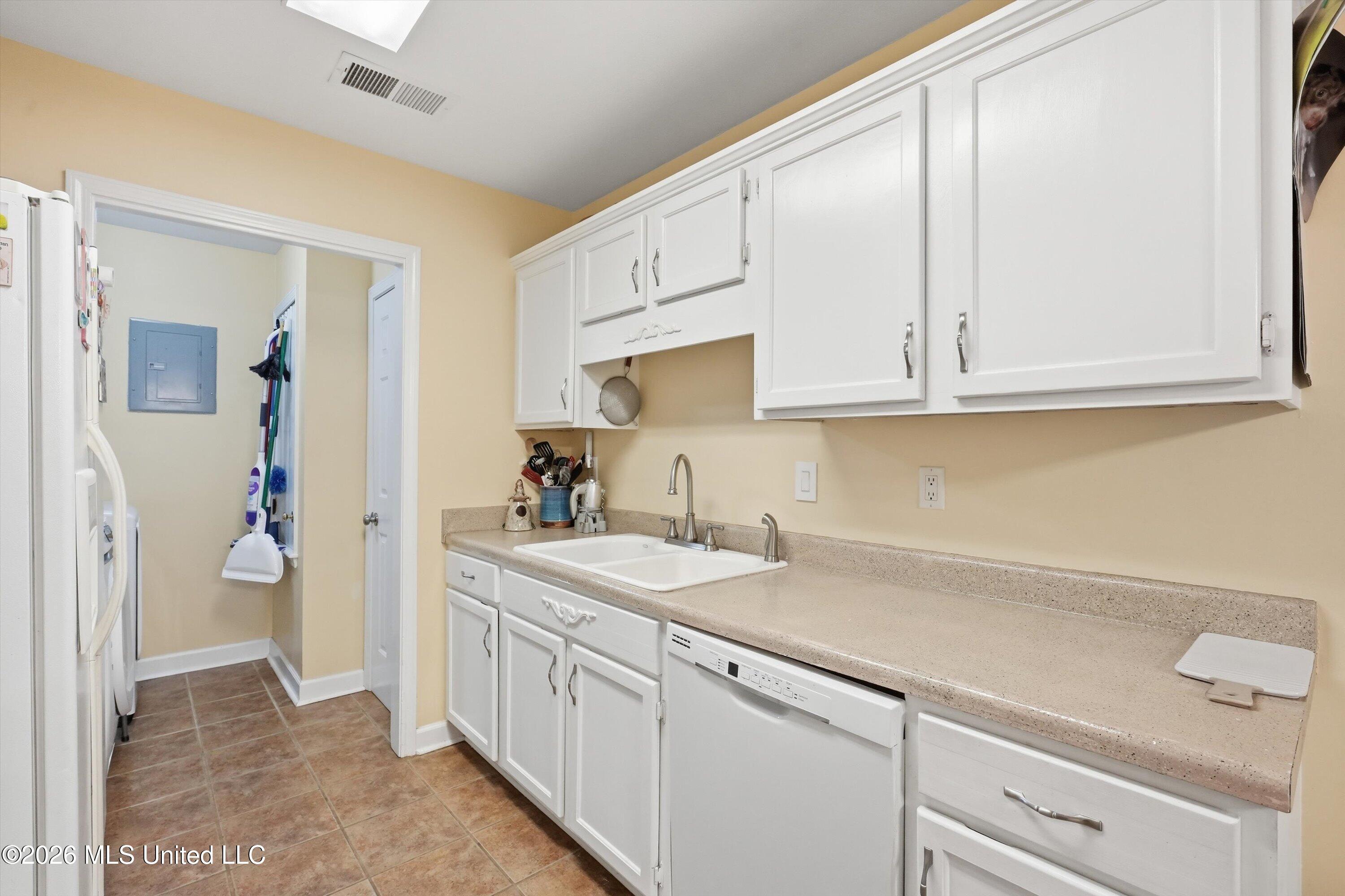 1433 Barnett Bend Circle Property Photo 13