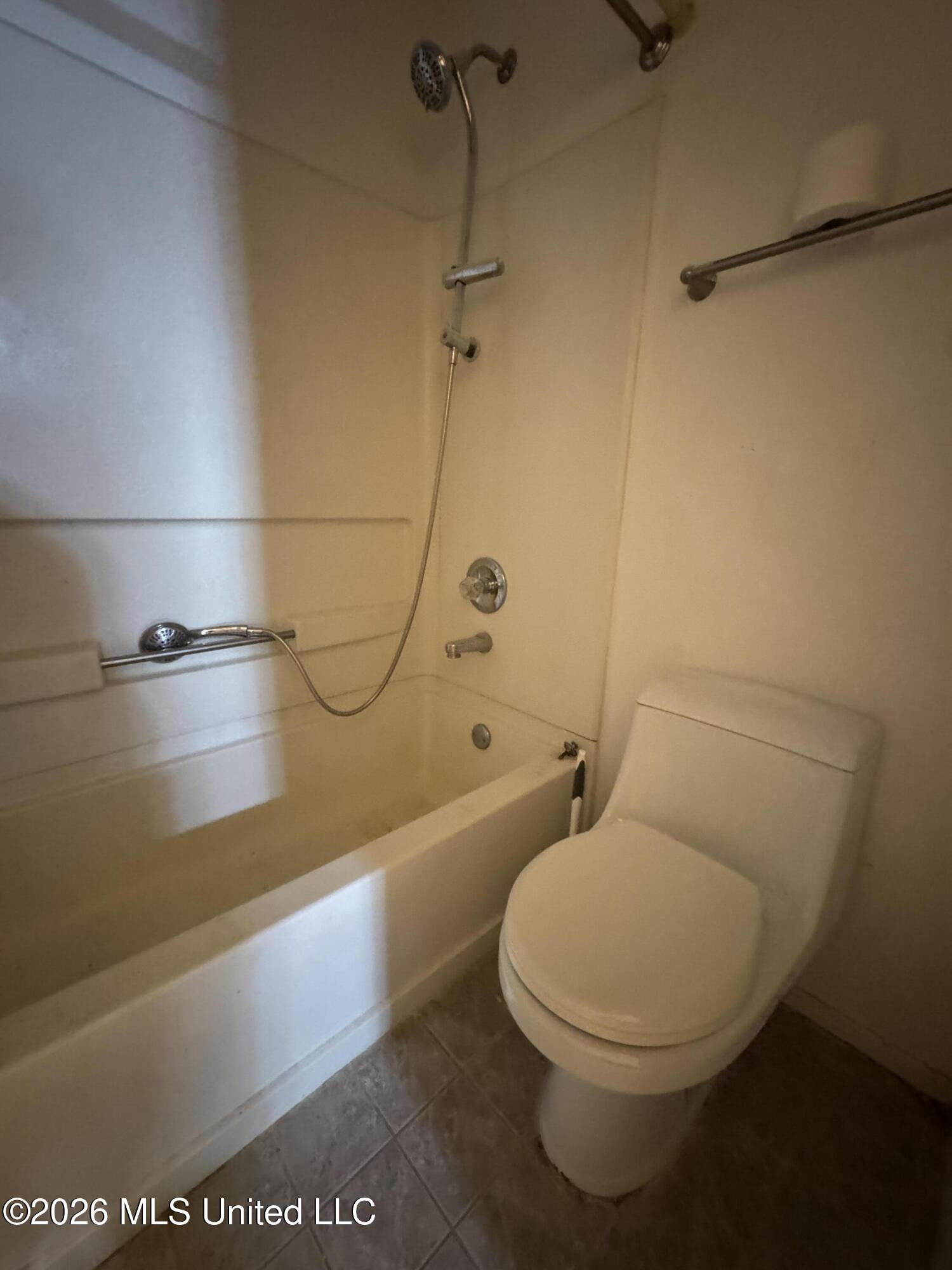 10551 Oak Leaf Drive Property Photo 12