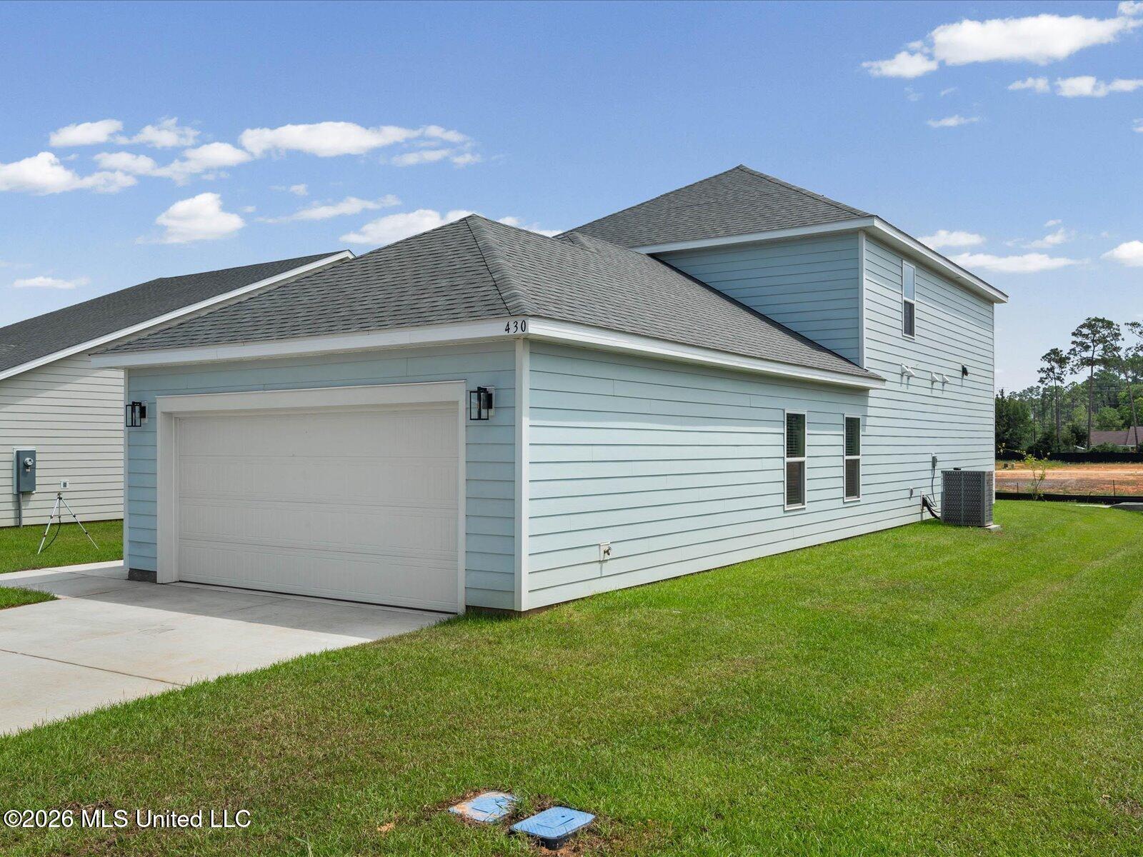 430 Pimento Circle Property Photo 4