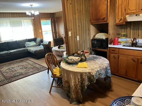873 Glass Road Property Photo 5