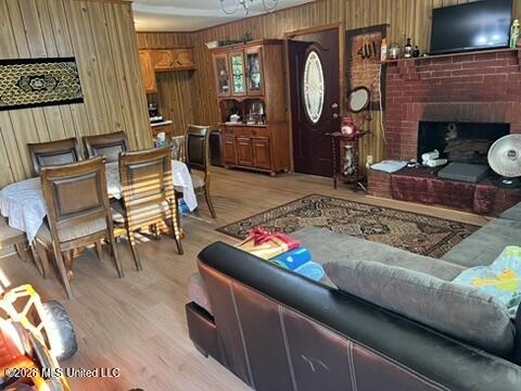 873 Glass Road Property Photo 7