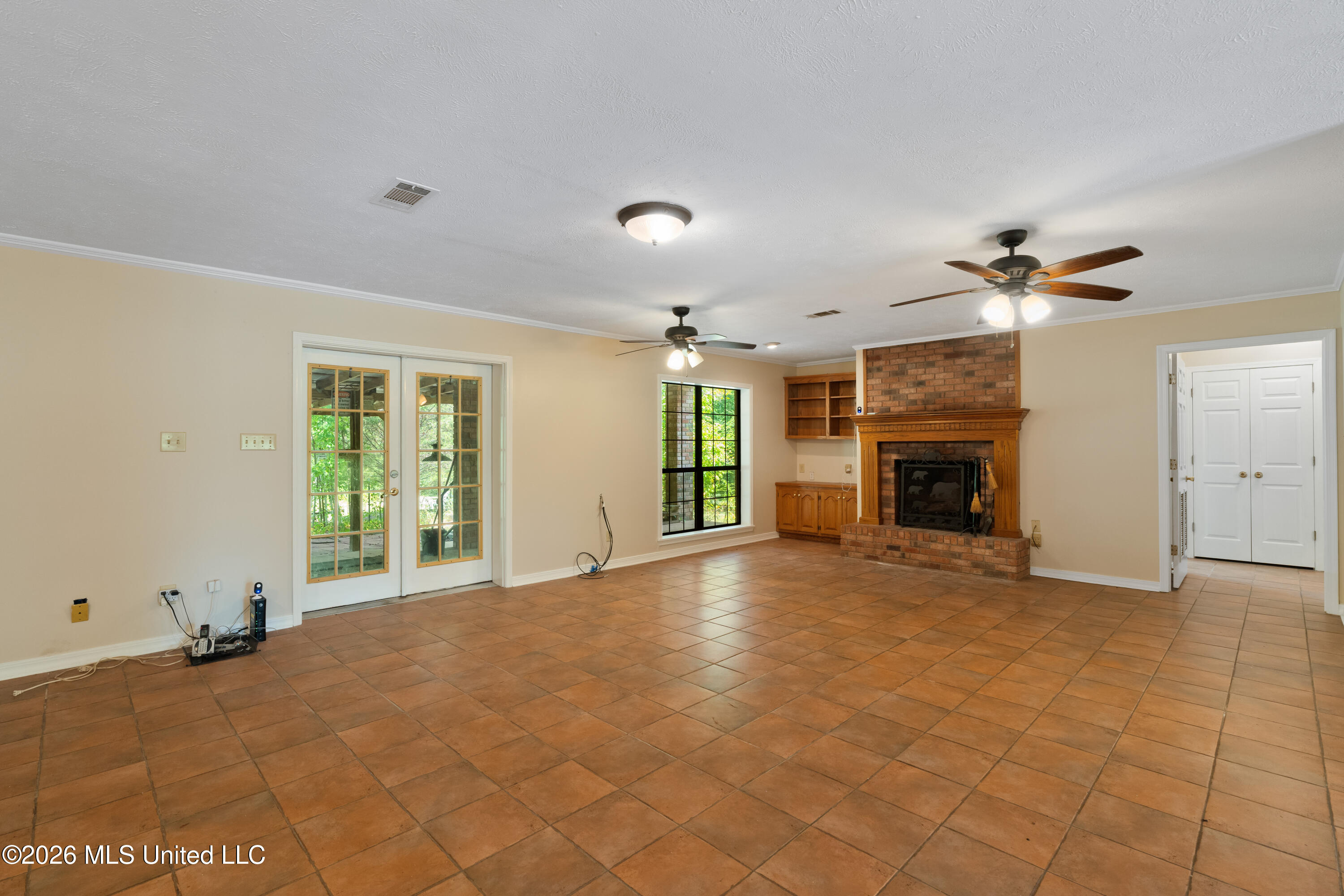 3751 Mound Road Property Photo 11