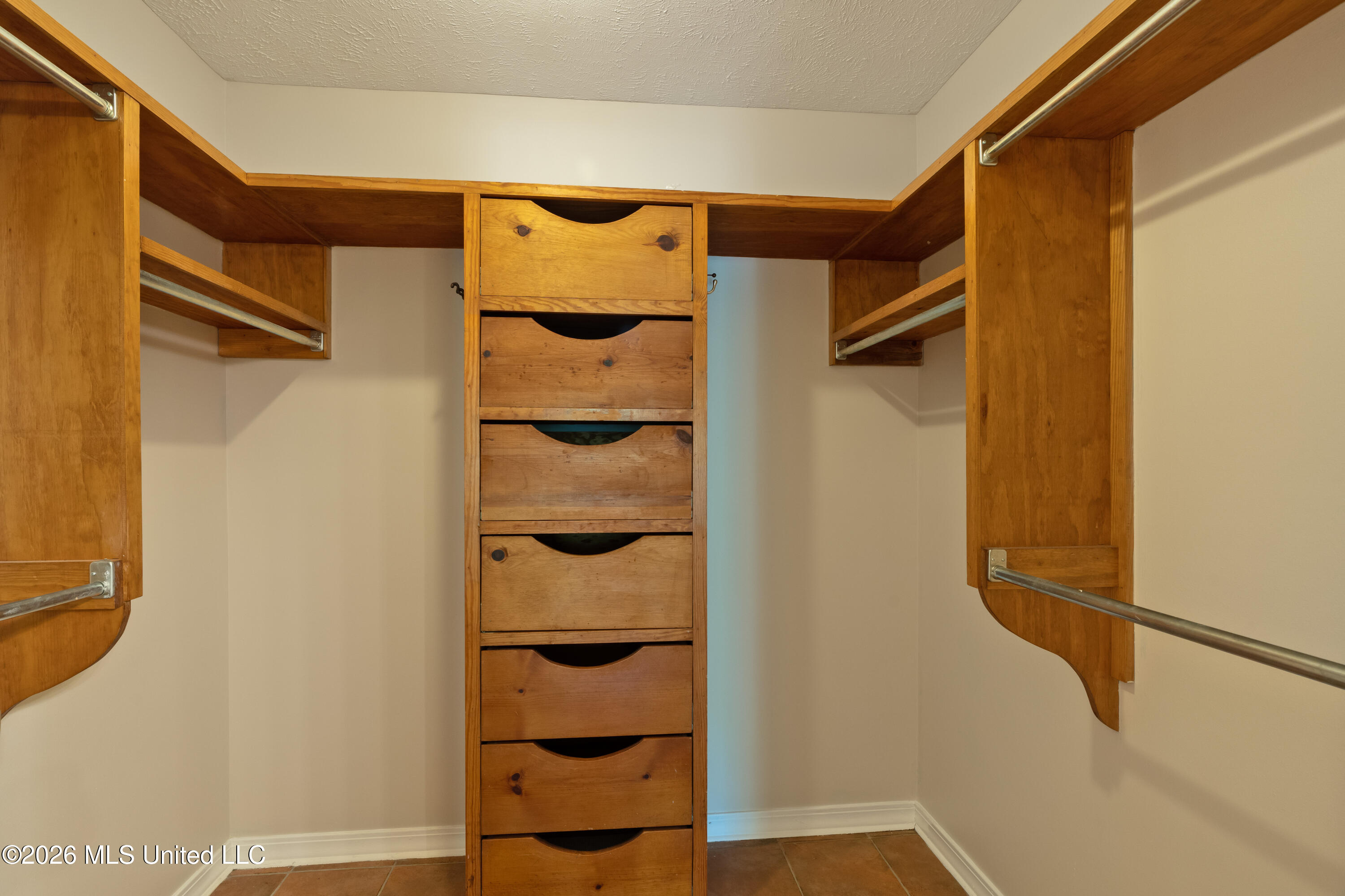 3751 Mound Road Property Photo 24