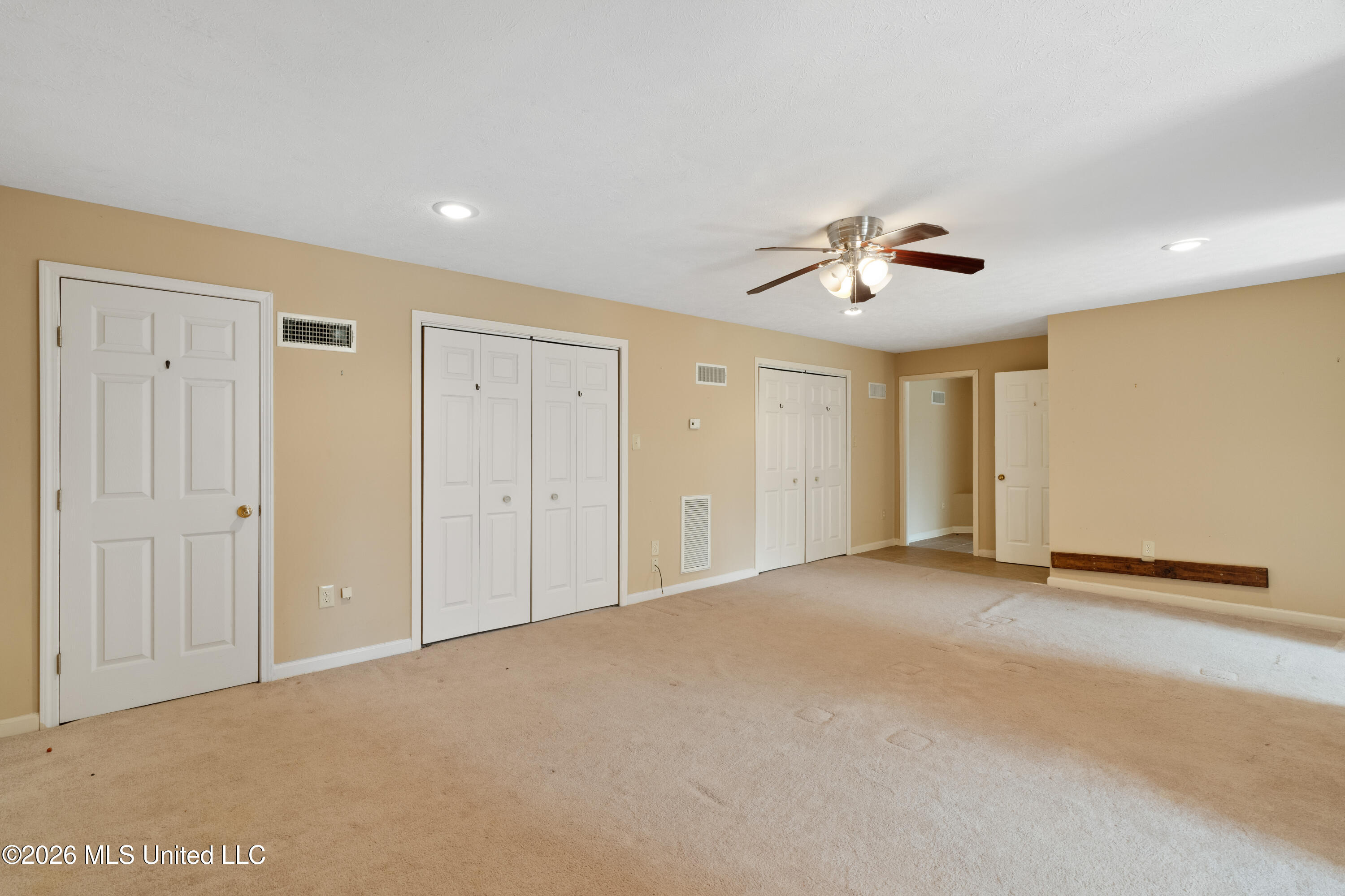 3751 Mound Road Property Photo 33