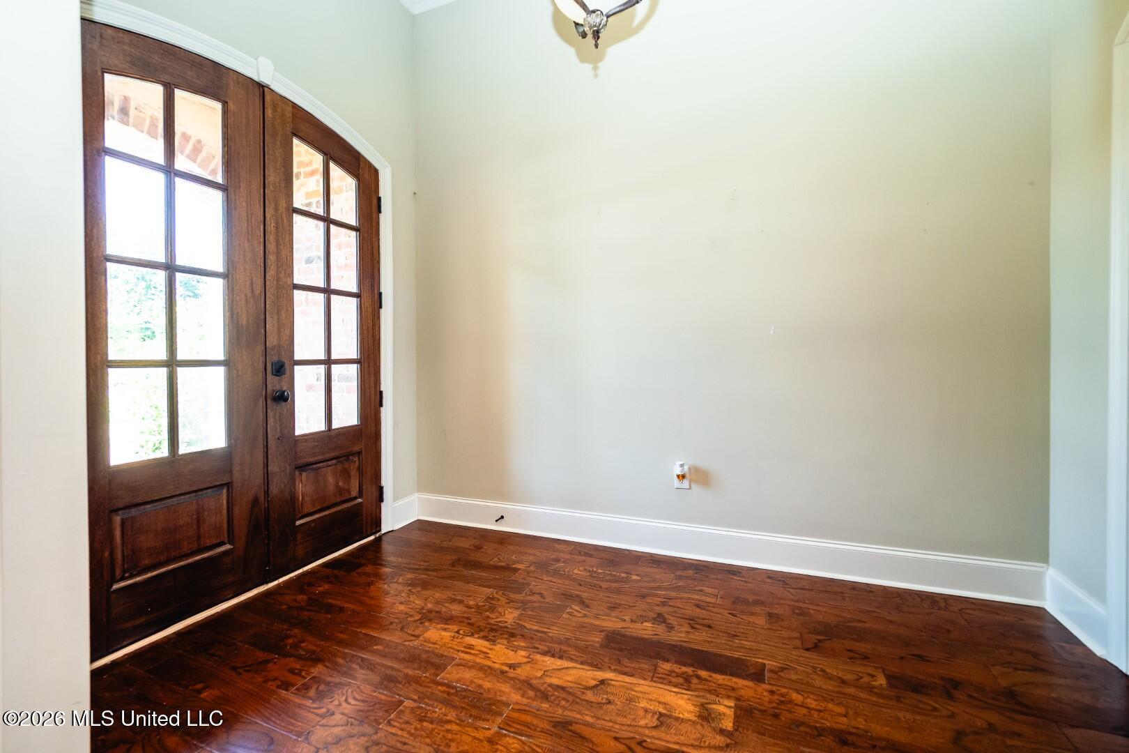 103 Deer Hollow Property Photo 4