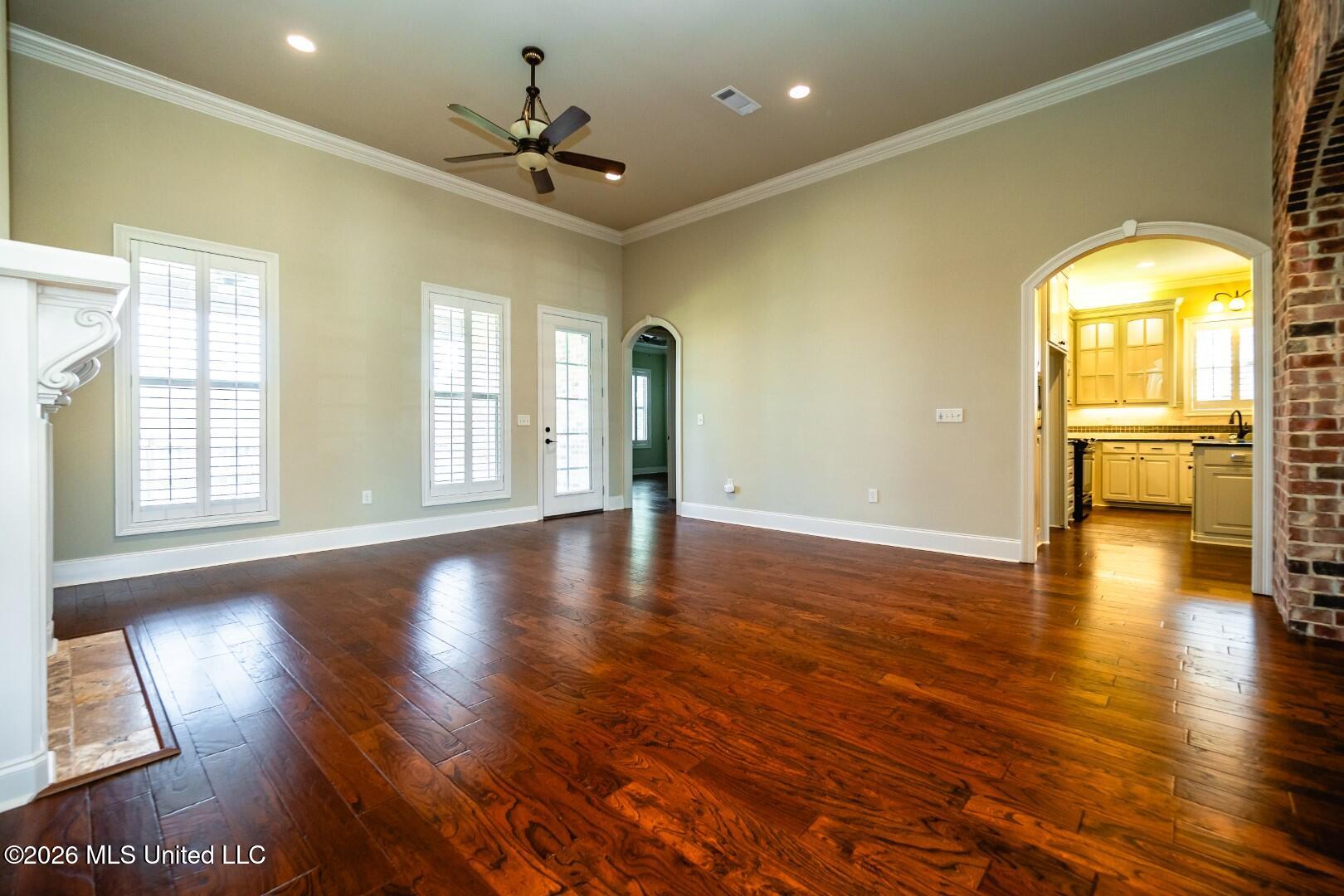 103 Deer Hollow Property Photo 8