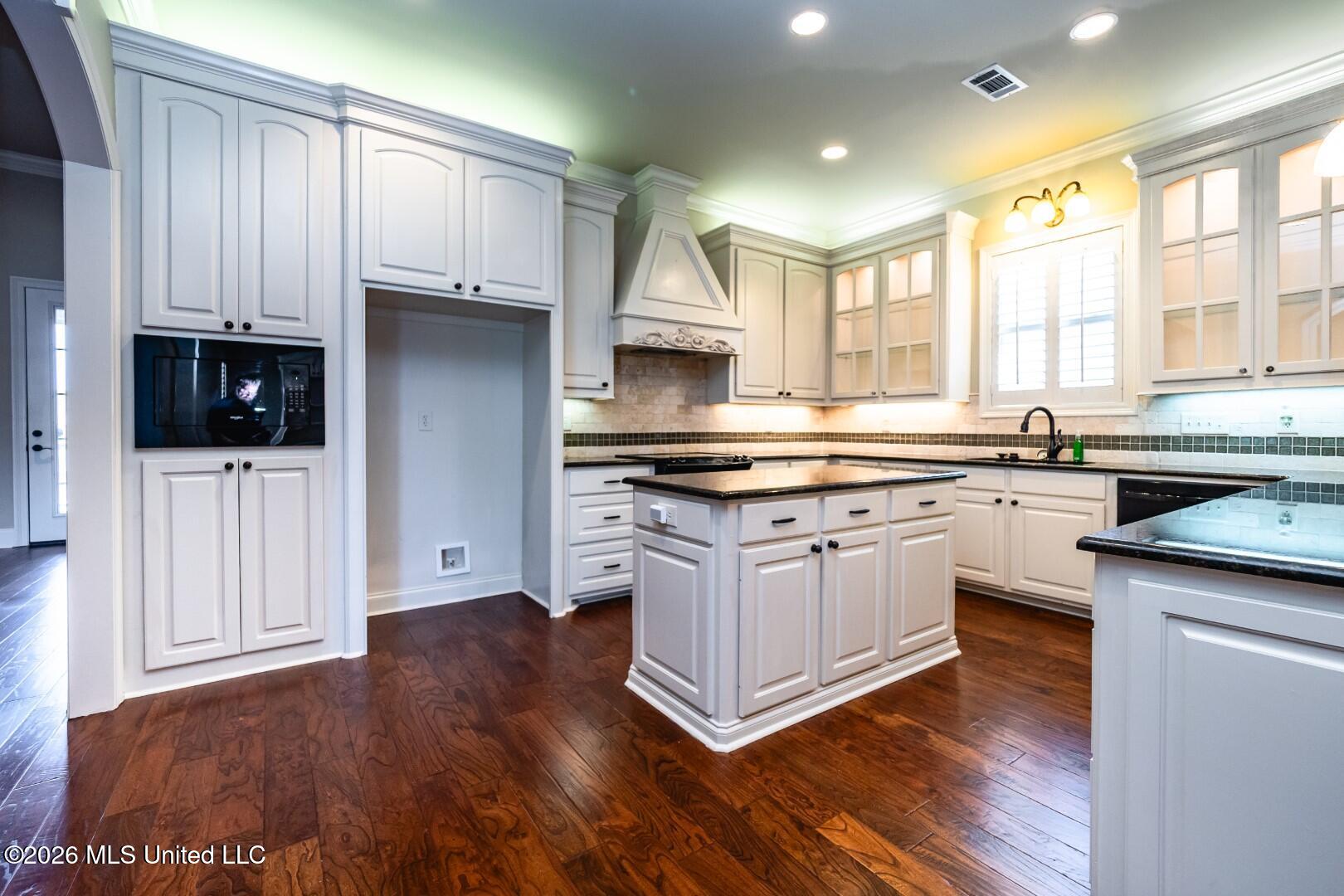 103 Deer Hollow Property Photo 12