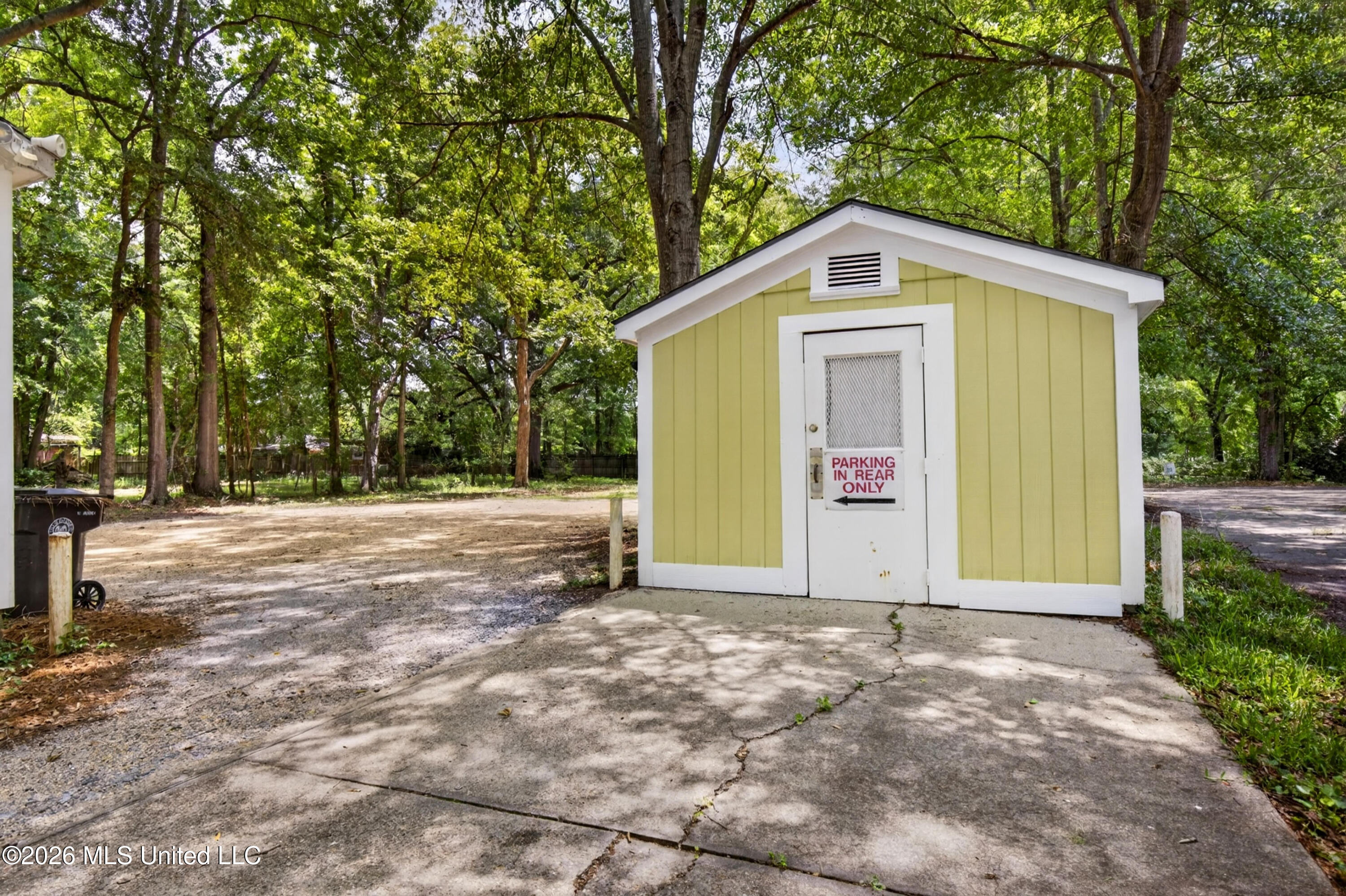208 S 25th Avenue Property Photo 35