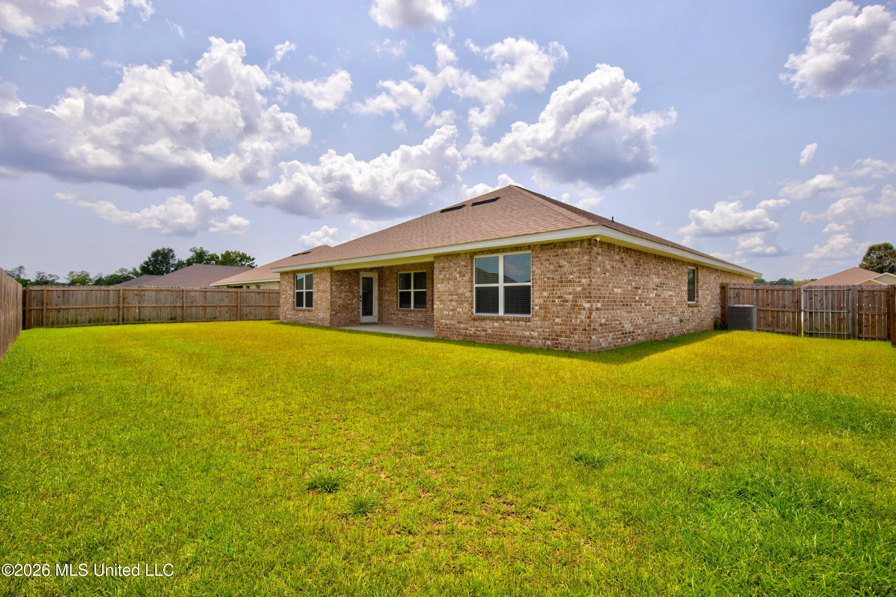 9464 Emersyn Lane Property Photo 45