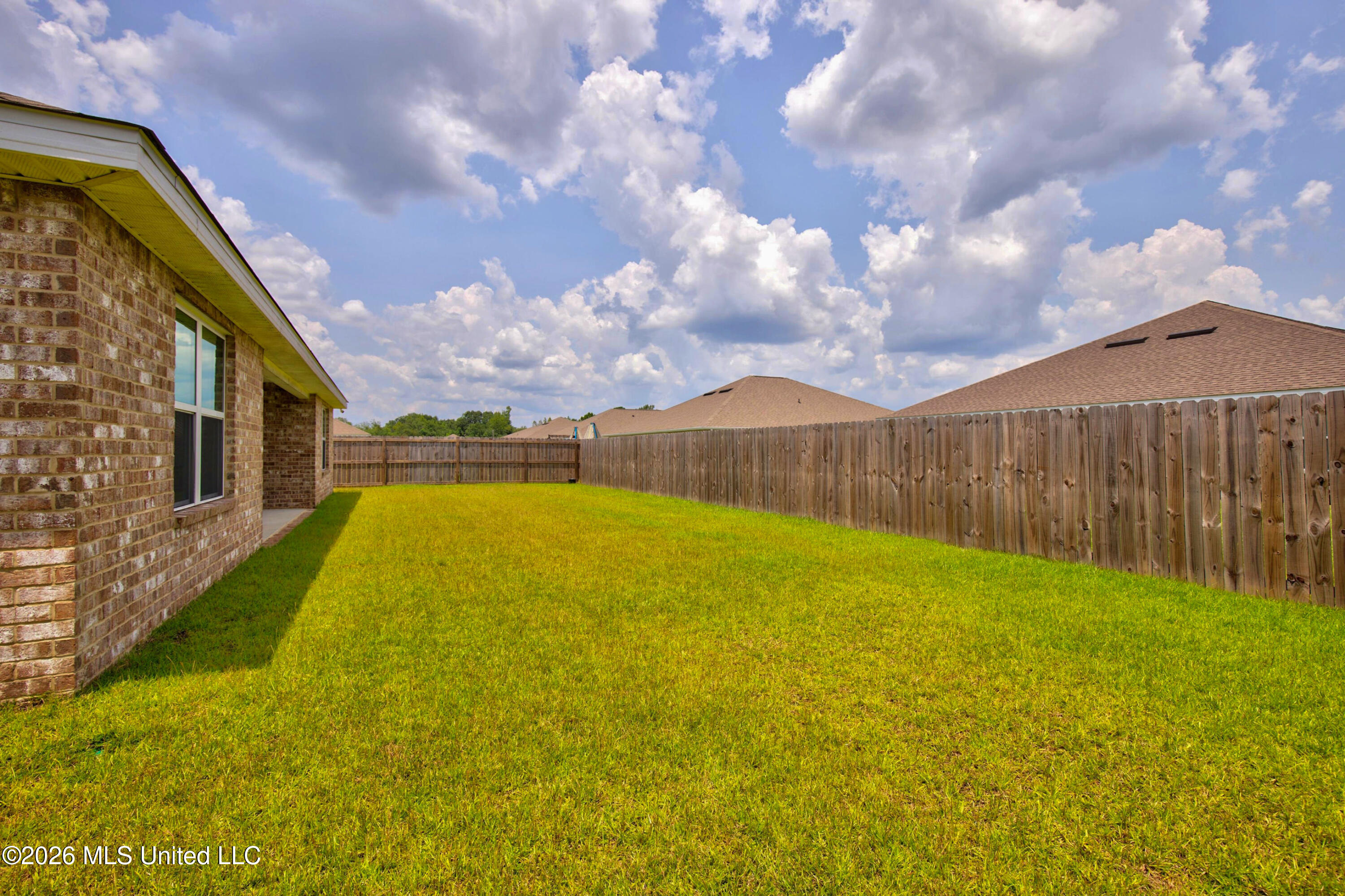 9464 Emersyn Lane Property Photo 46