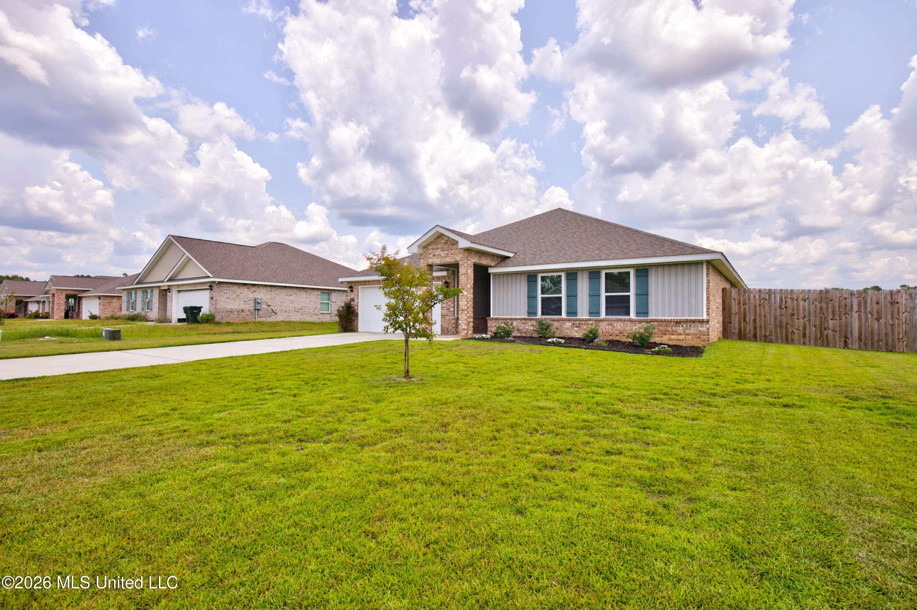9464 Emersyn Lane Property Photo 49