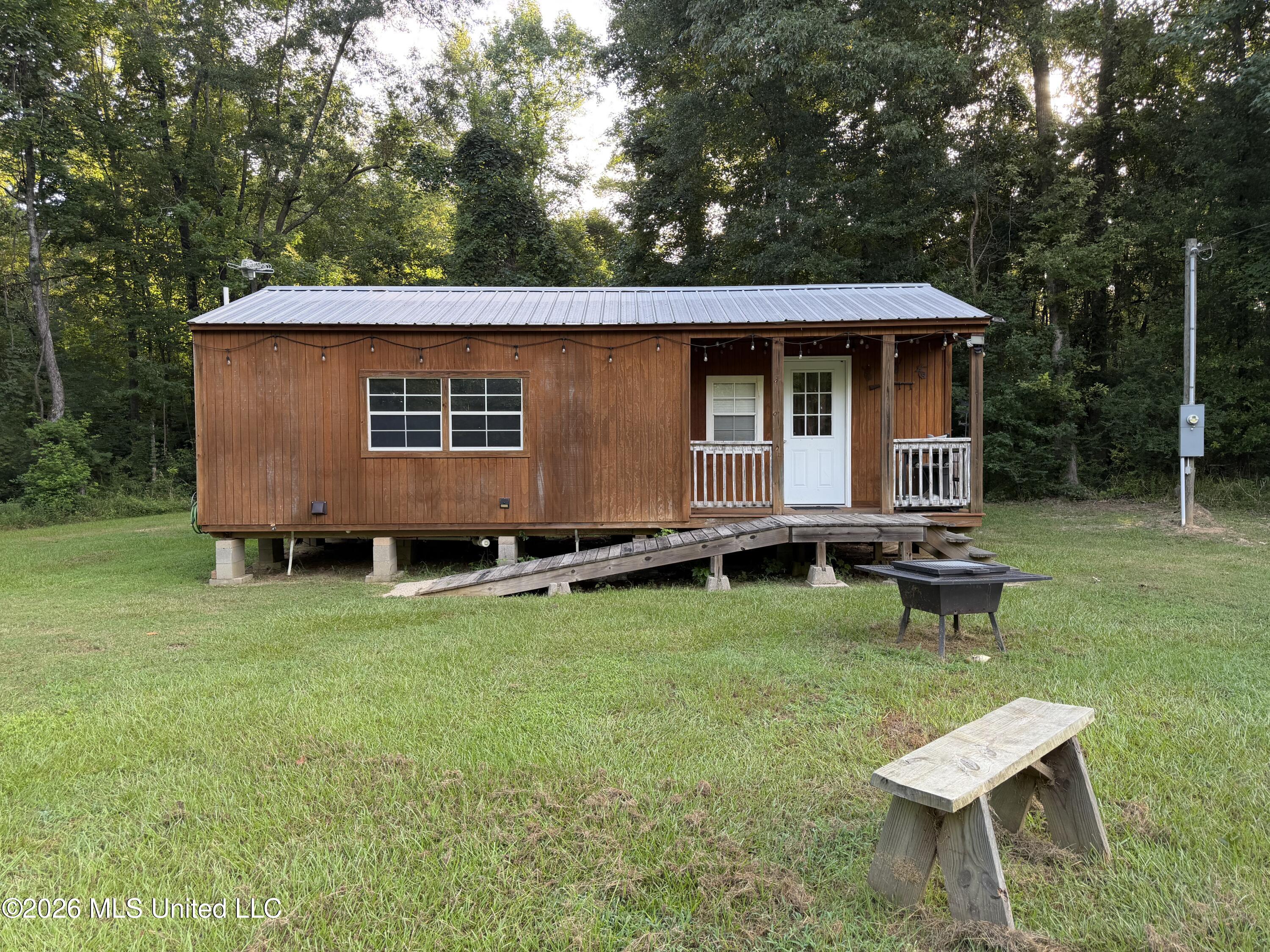 5835 Red Lick Road Property Photo 1