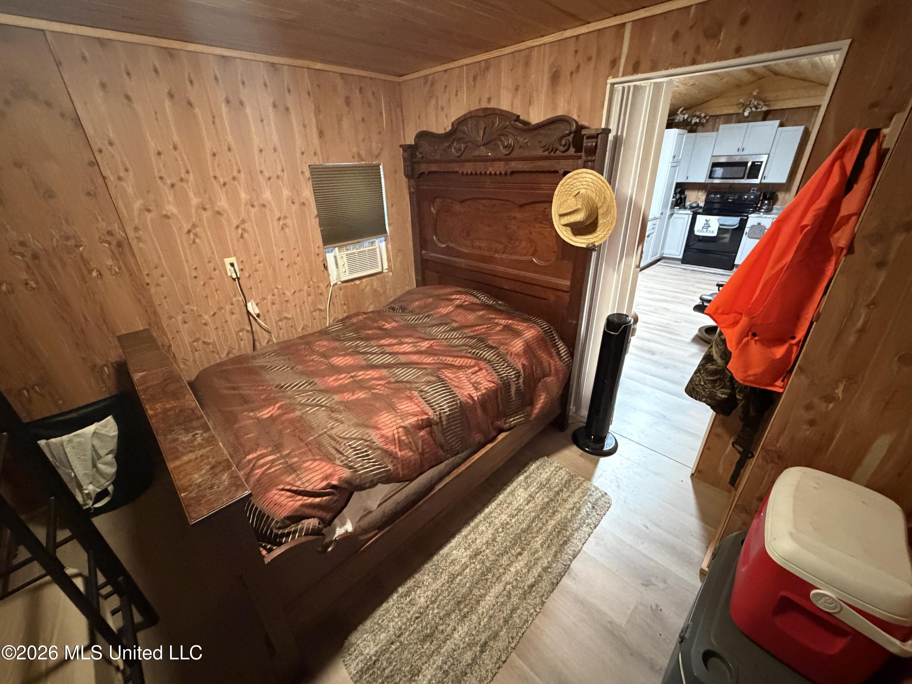 5835 Red Lick Road Property Photo 8