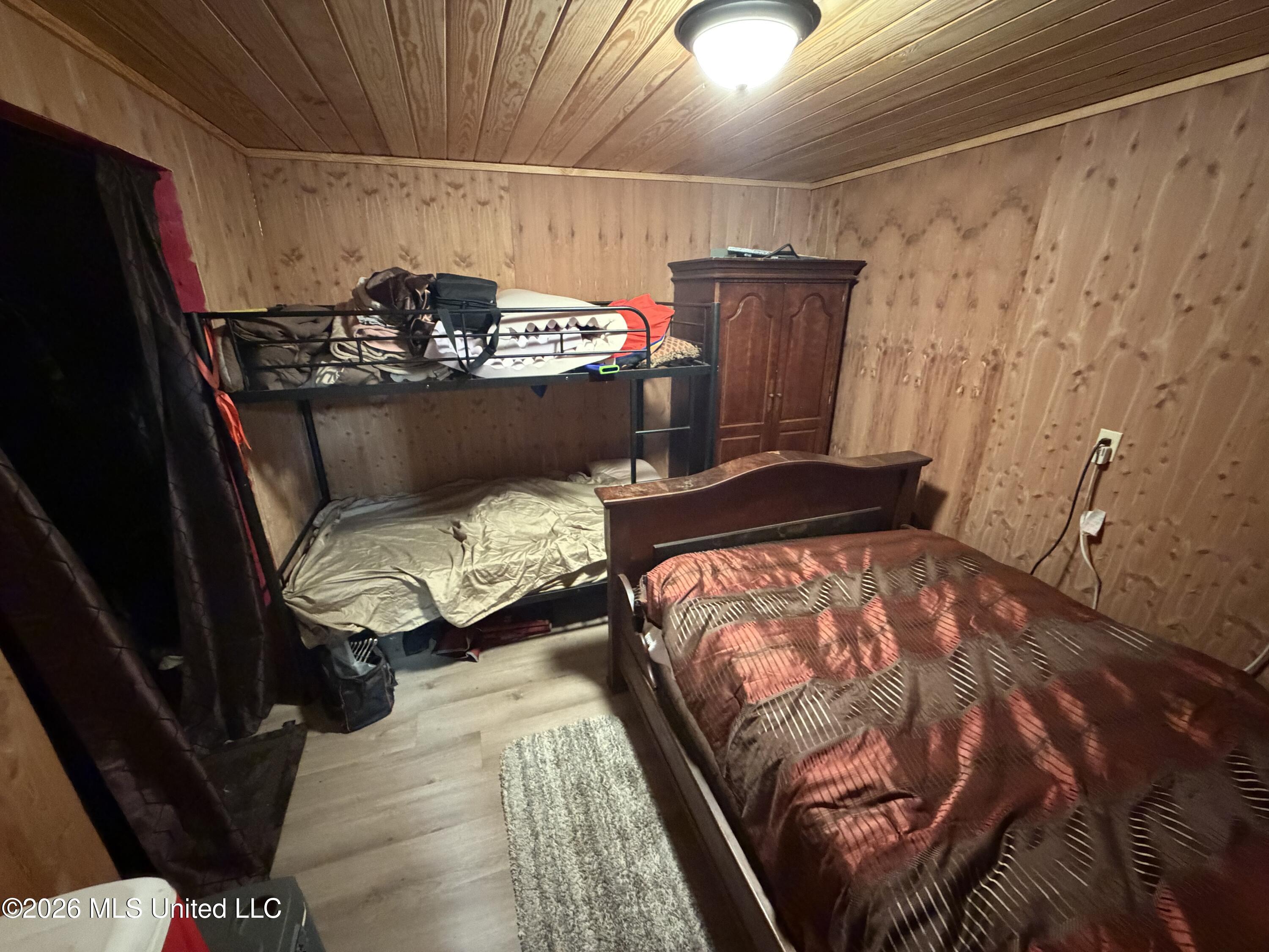 5835 Red Lick Road Property Photo 9
