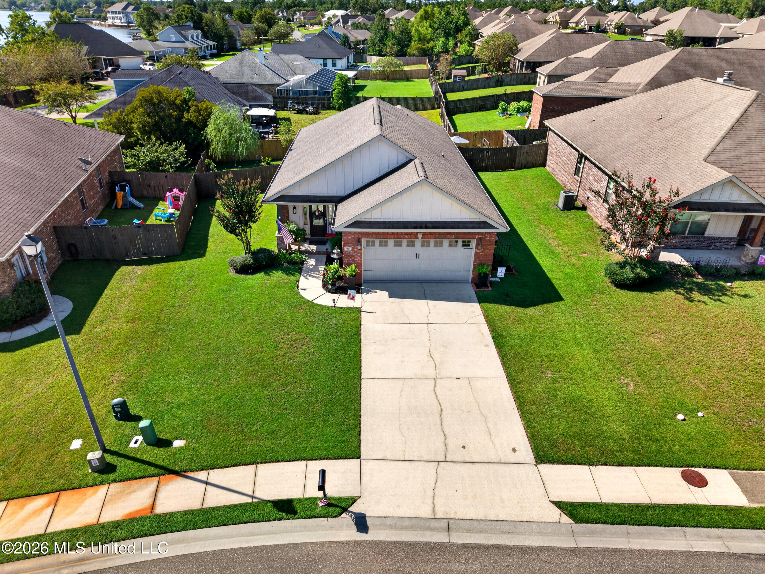 20009 Windance West Drive Property Photo 44