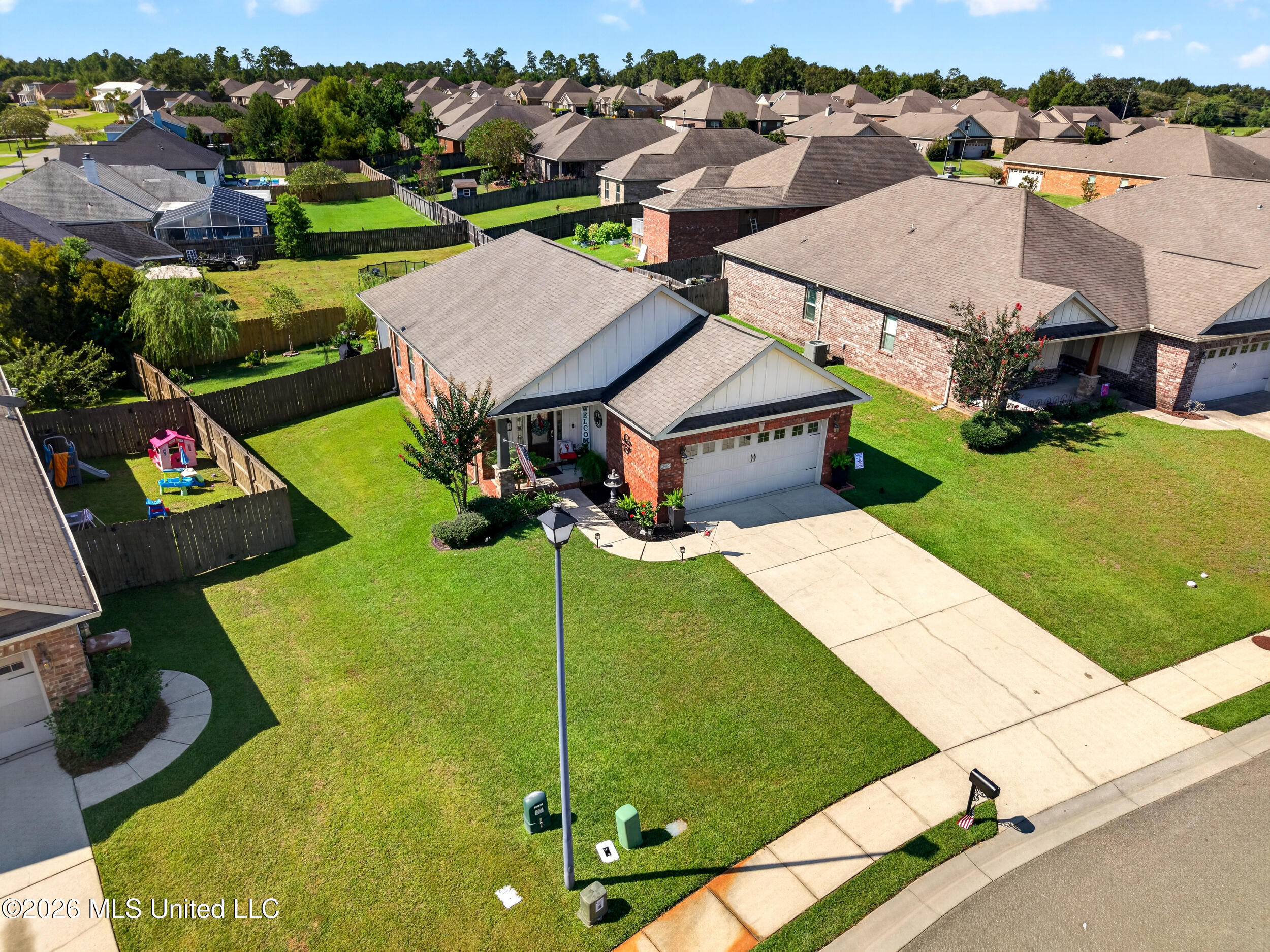 20009 Windance West Drive Property Photo 46
