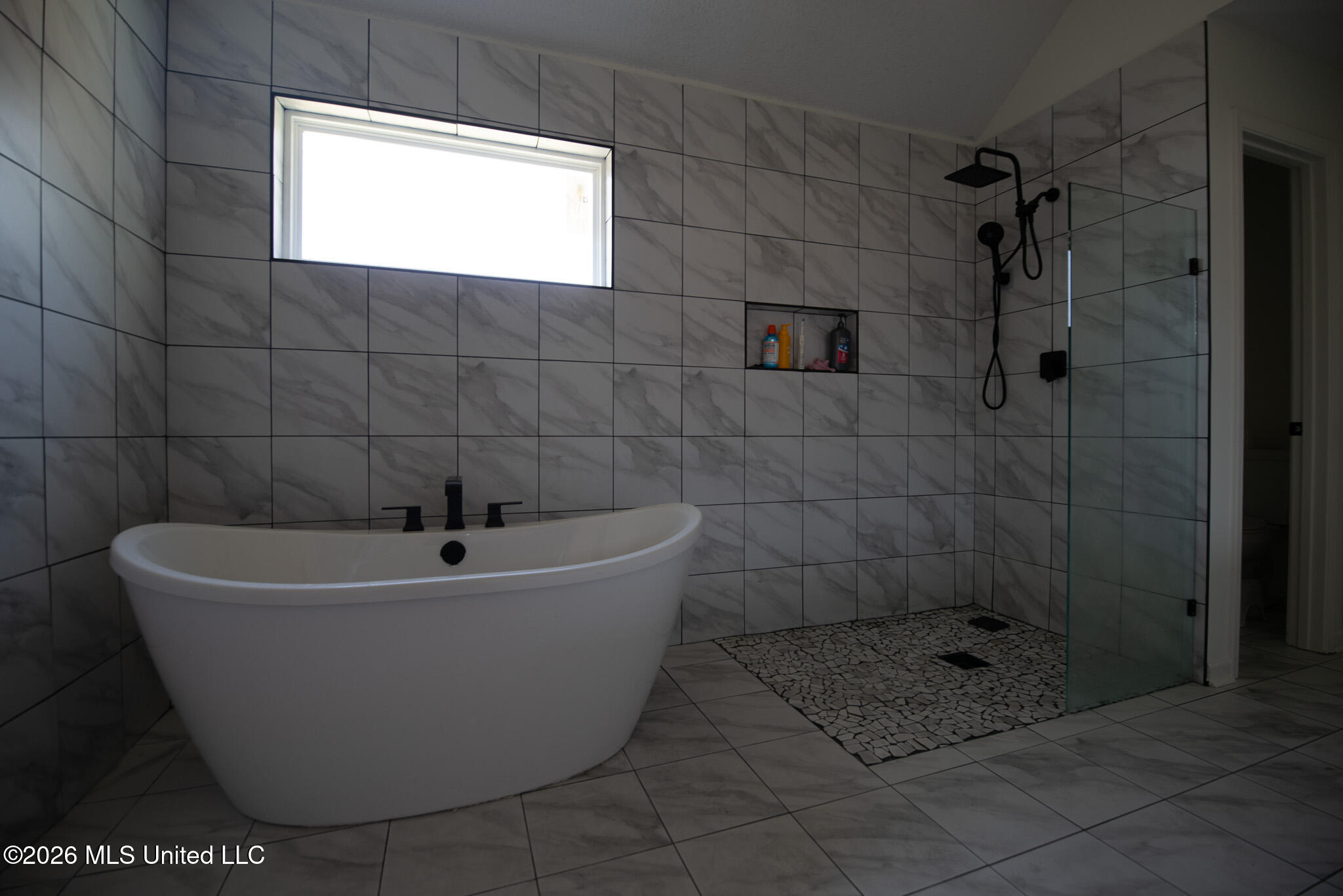 9883 Chris Drive Property Photo 12