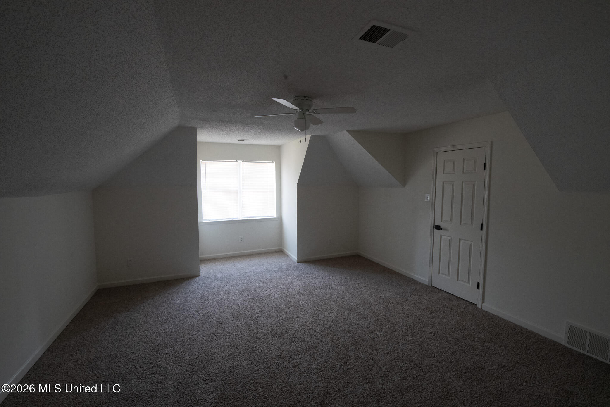 9883 Chris Drive Property Photo 13