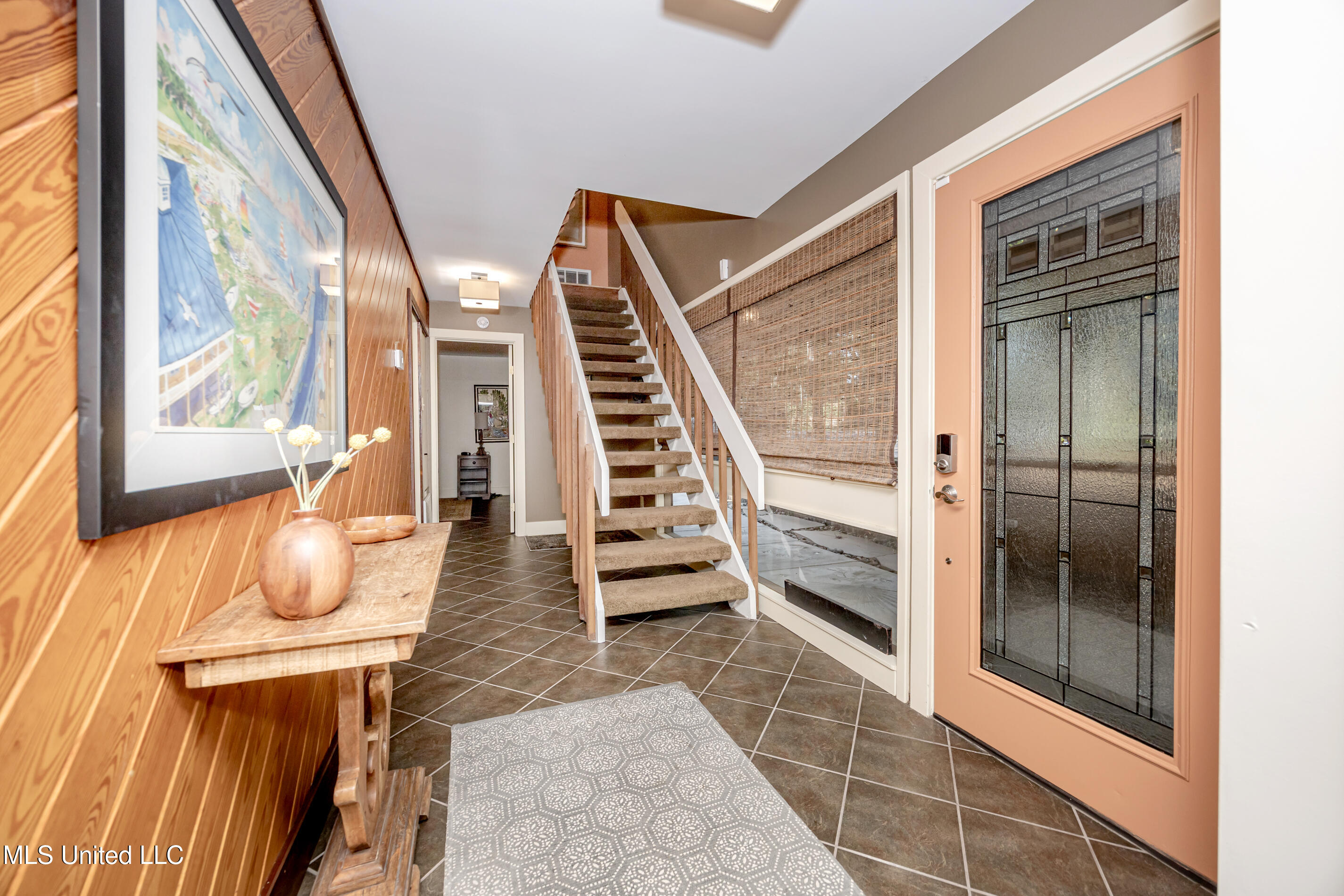 308 Lovers Lane Property Photo 12
