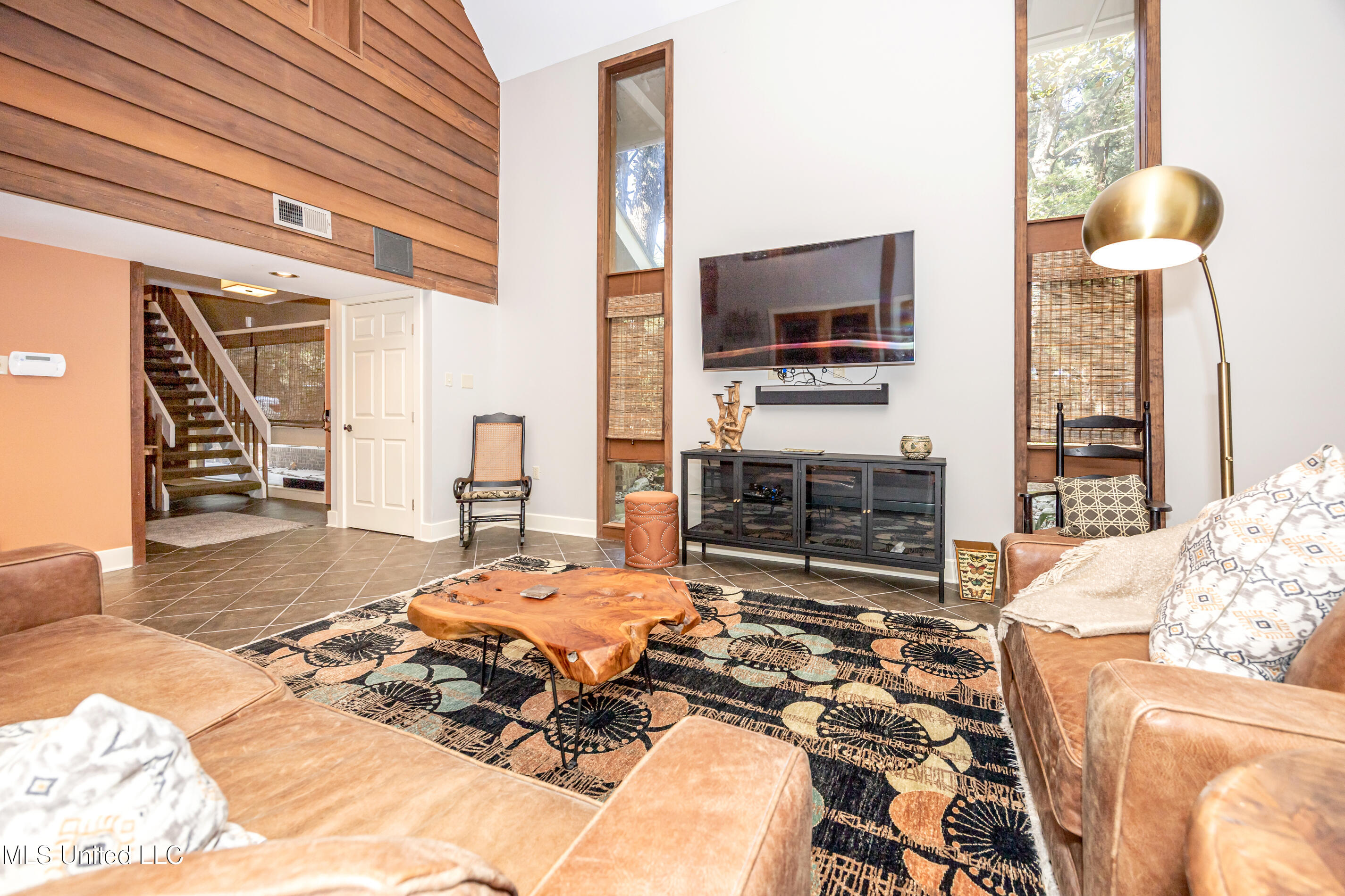 308 Lovers Lane Property Photo 19
