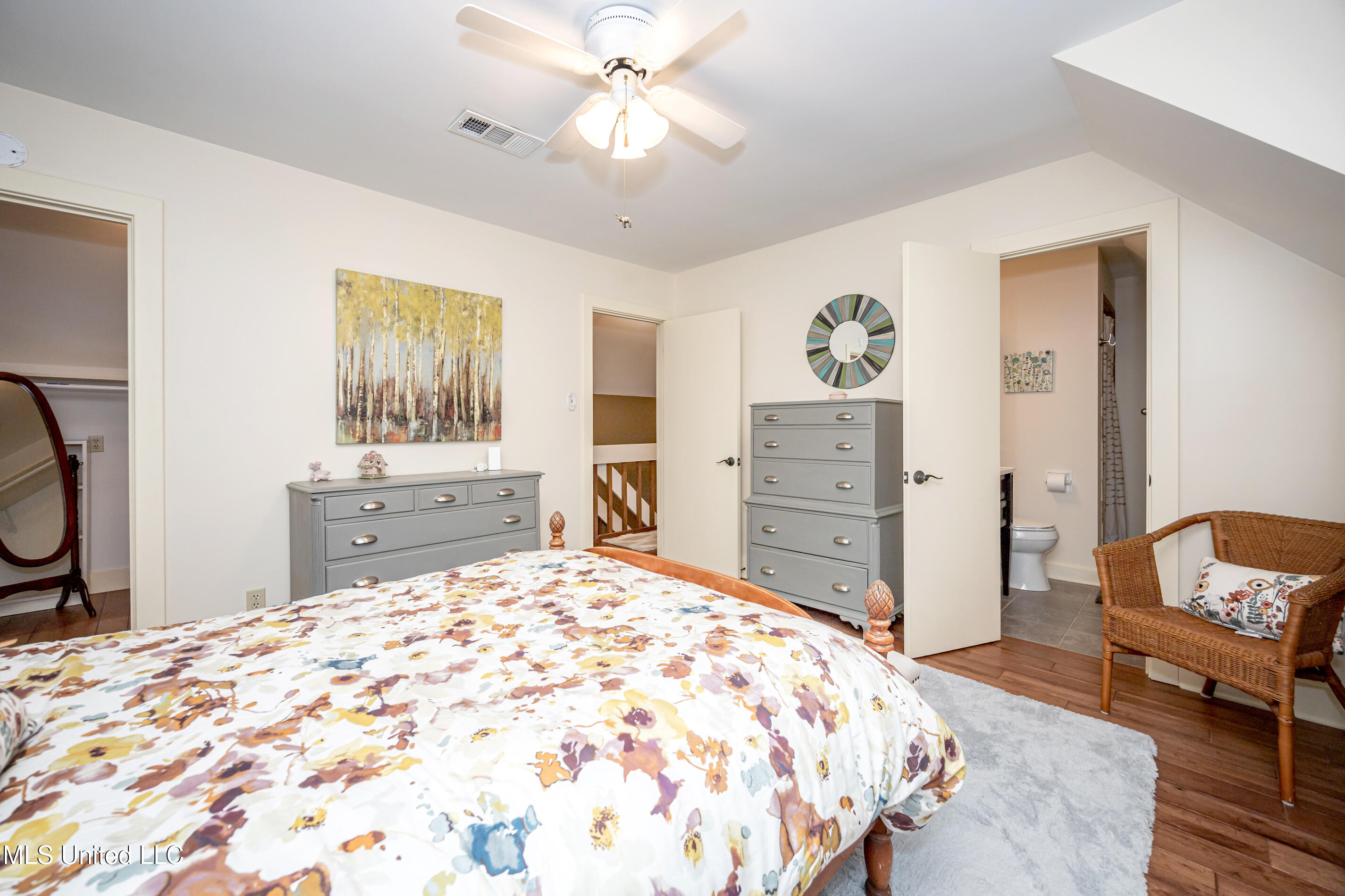 308 Lovers Lane Property Photo 52