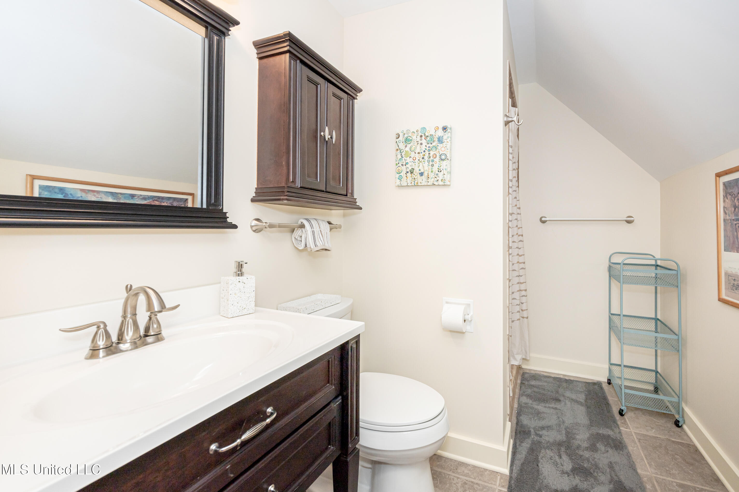 308 Lovers Lane Property Photo 55