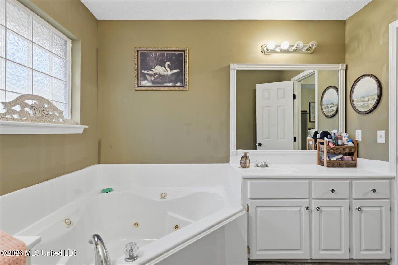 578 Eaglewood Drive Property Photo 19