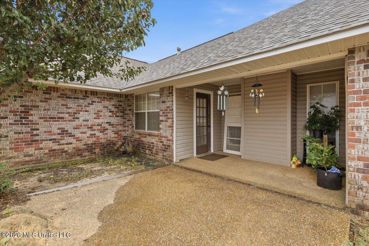 578 Eaglewood Drive Property Photo 25