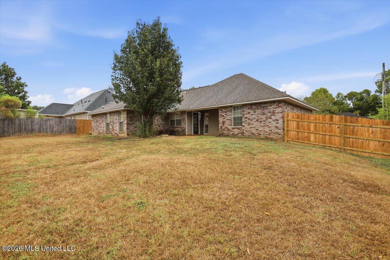 578 Eaglewood Drive Property Photo 27