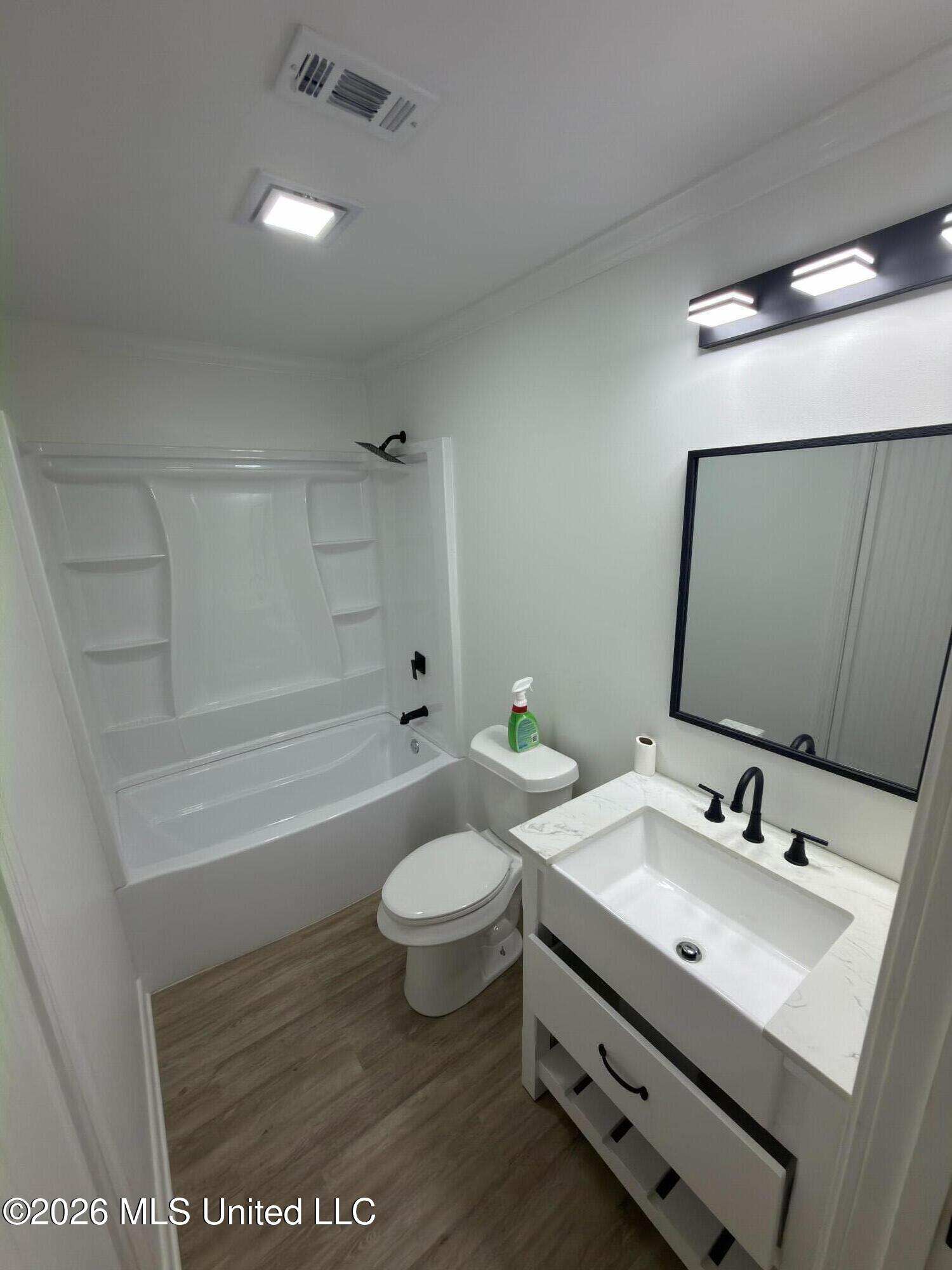 104 Circle Drive Property Photo 10