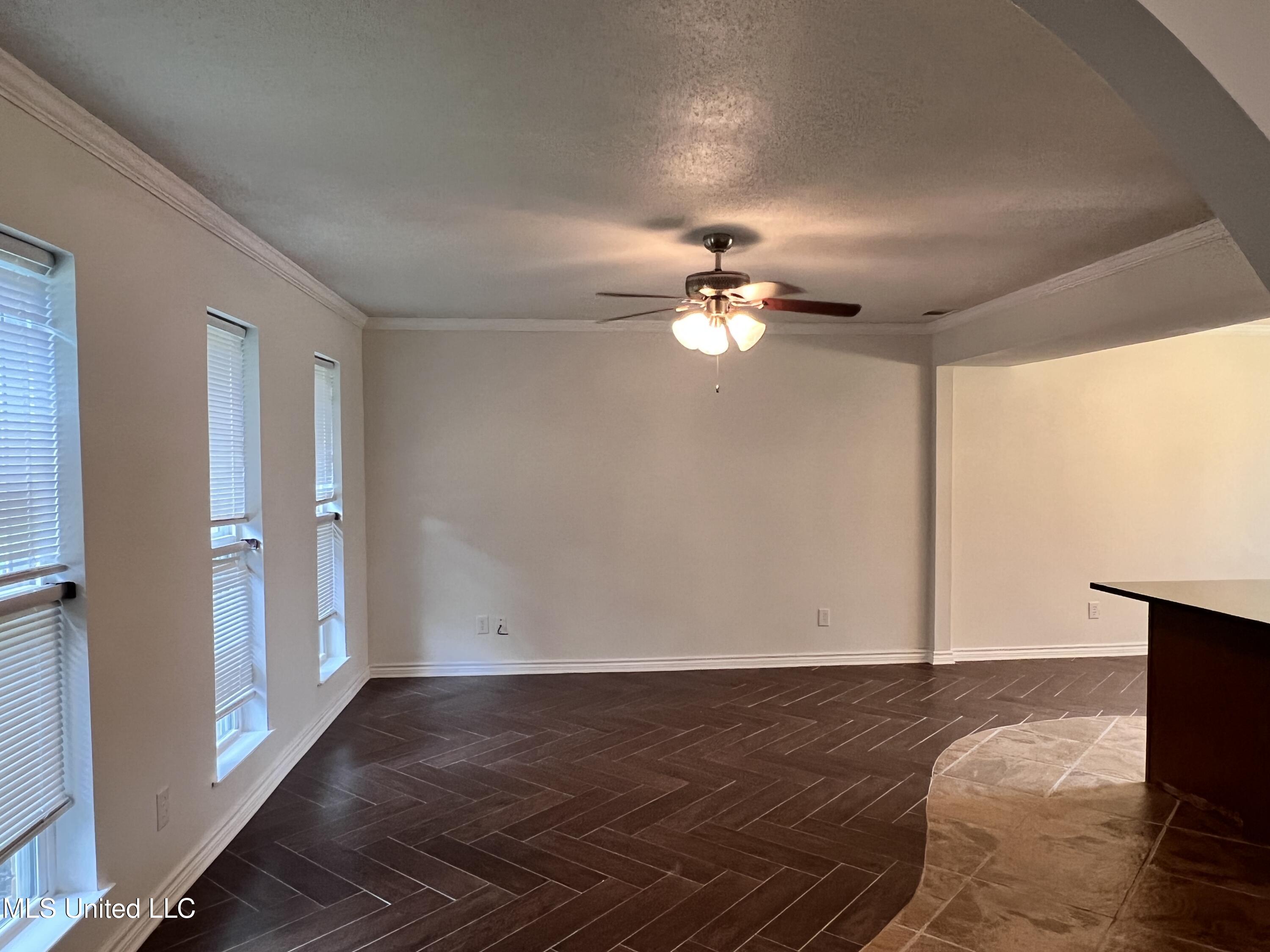 2418 Northridge Drive Property Photo 4