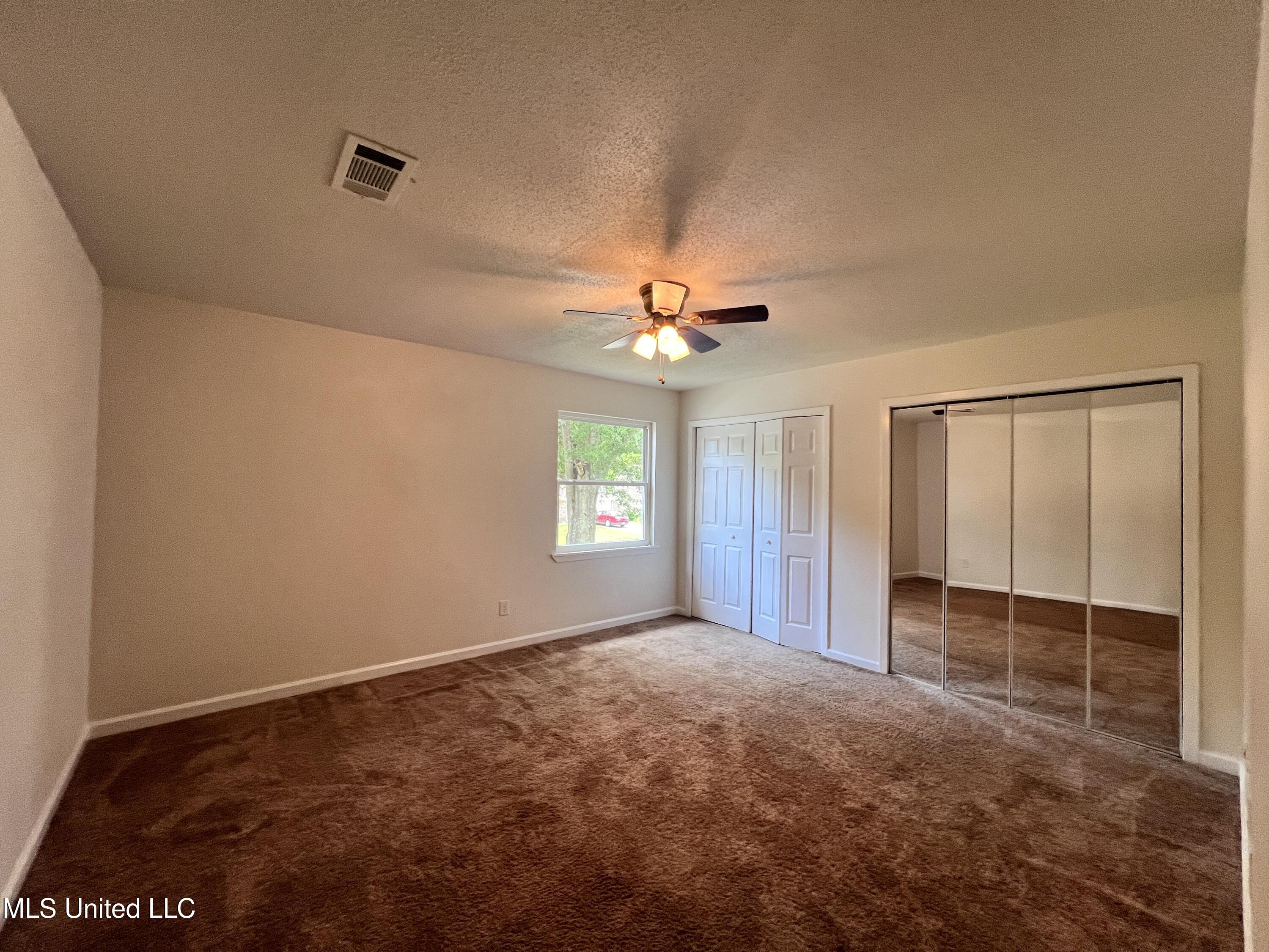 2418 Northridge Drive Property Photo 13