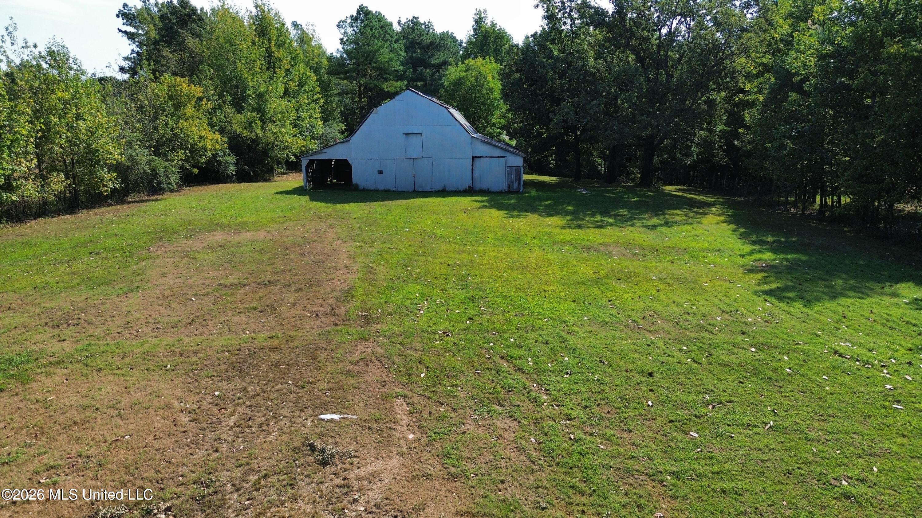18780 Highway 5 Property Photo 20