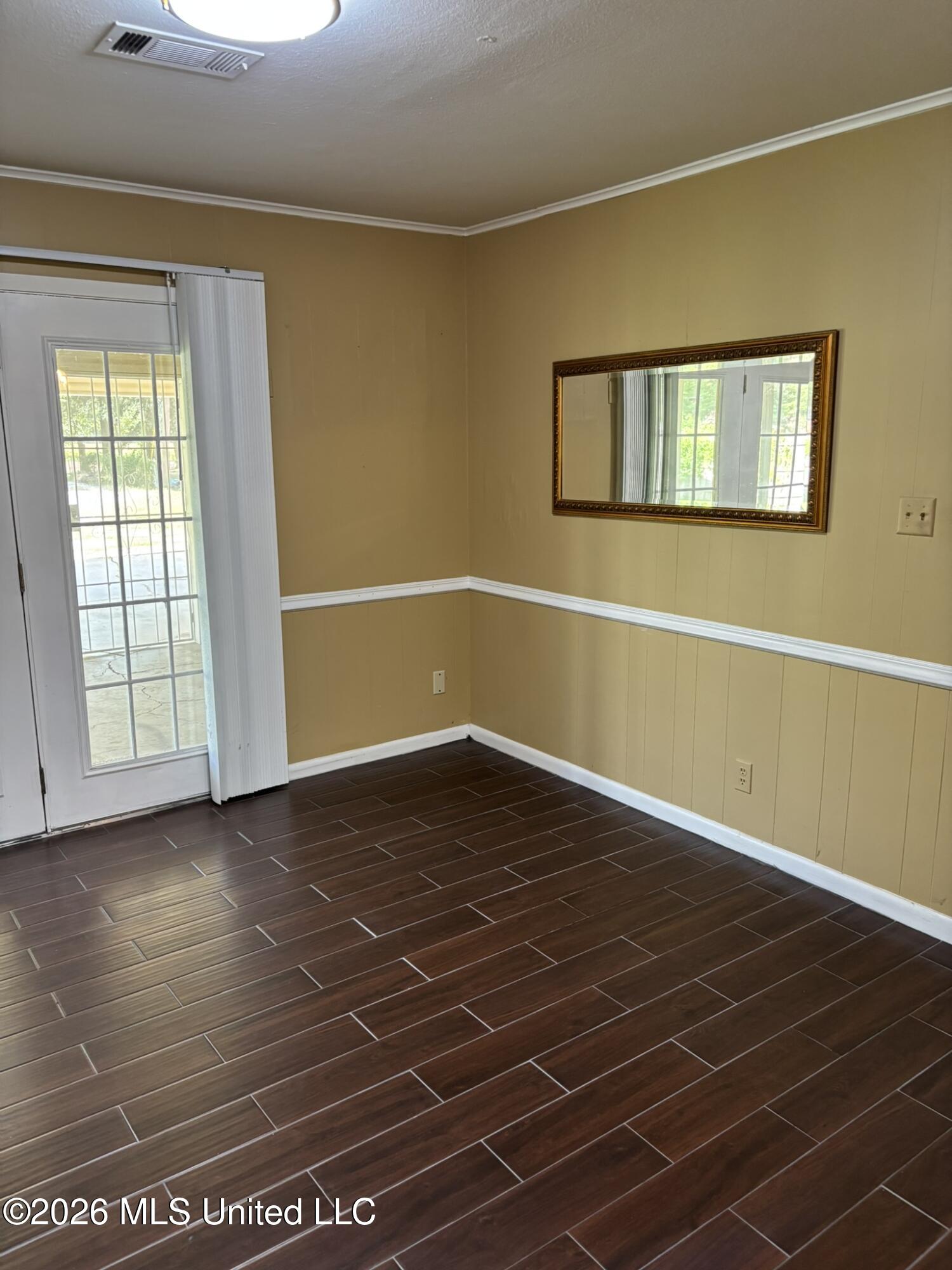 512 Rose Drive Property Photo 27