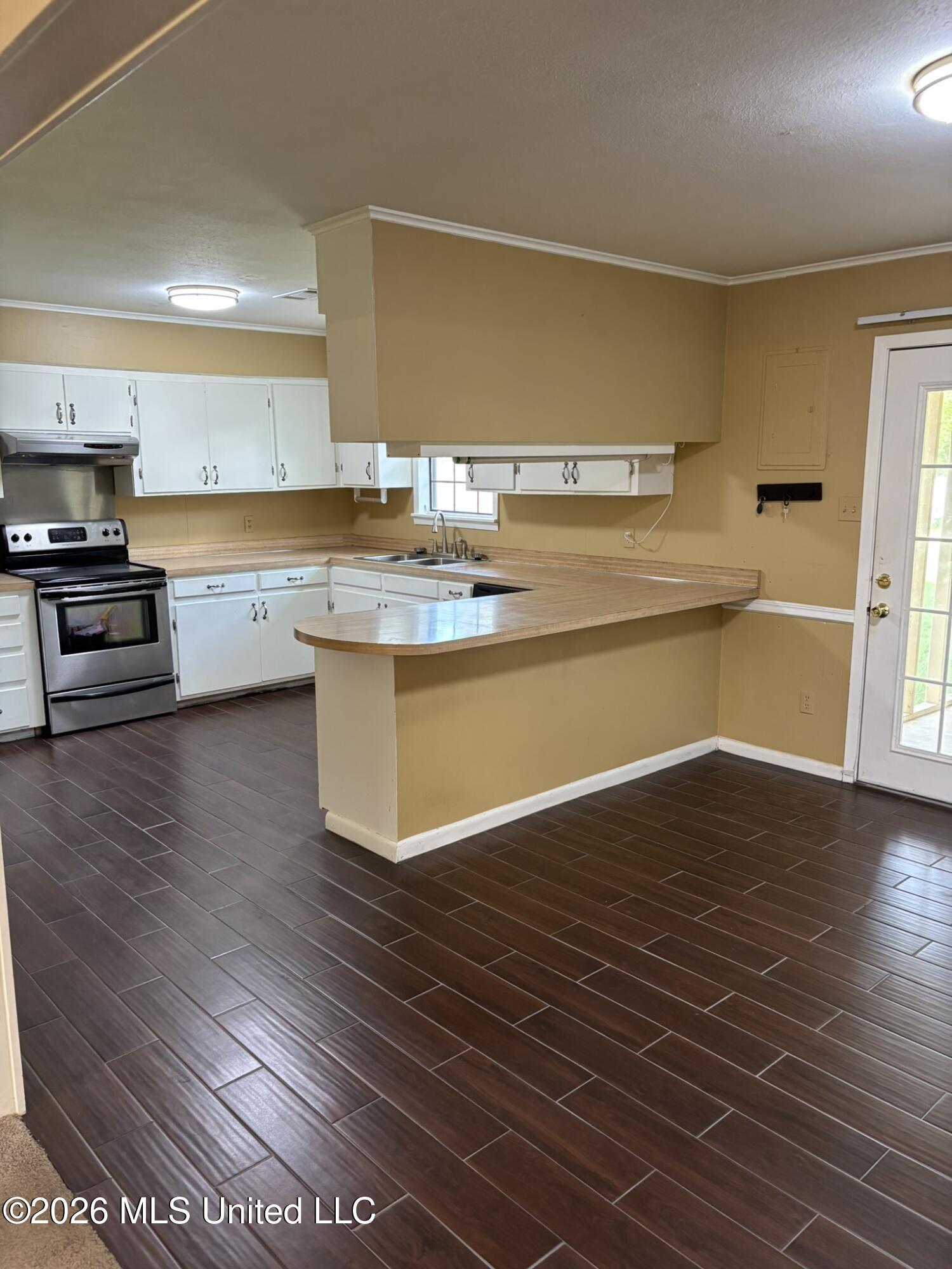 512 Rose Drive Property Photo 28