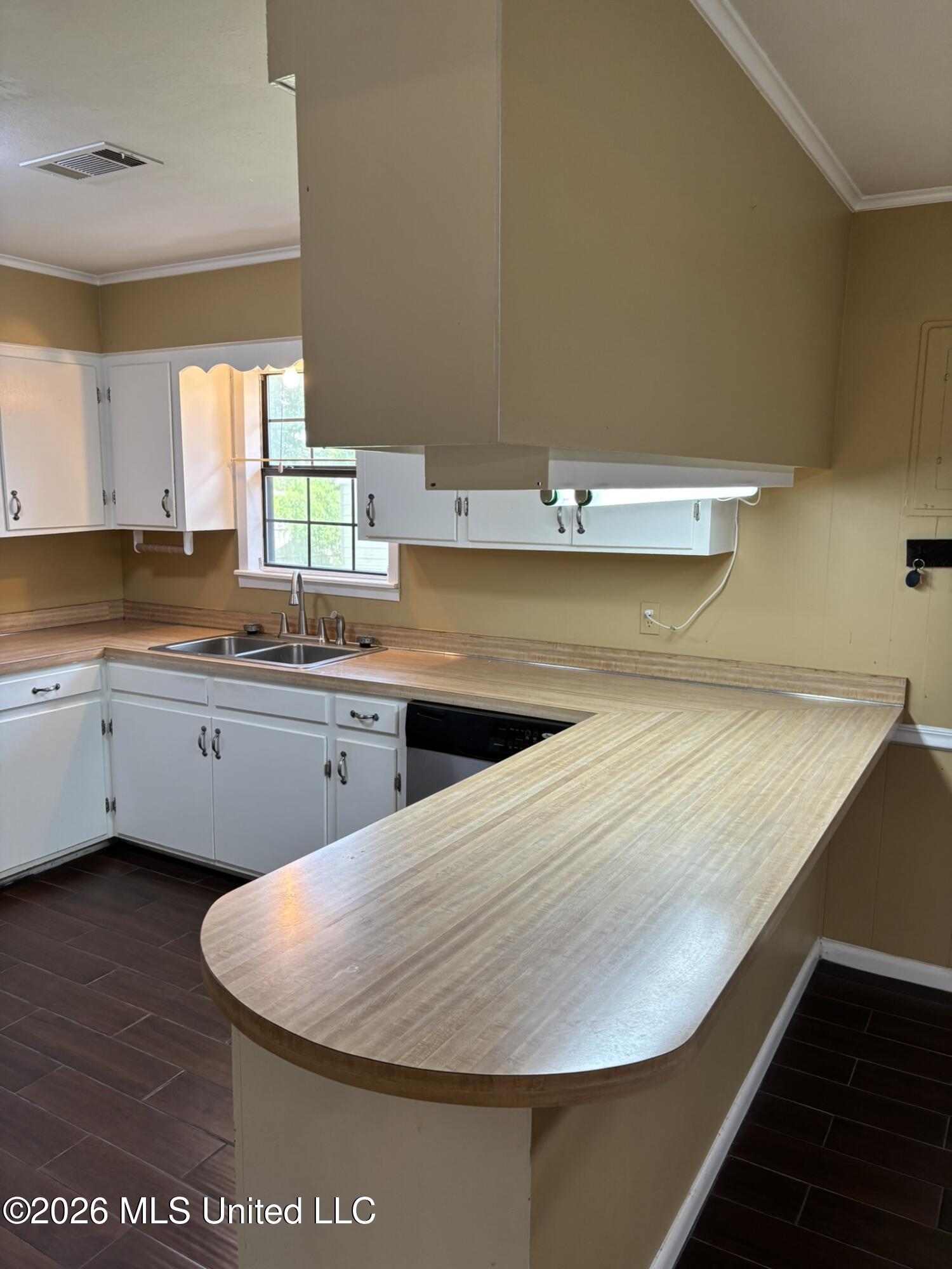 512 Rose Drive Property Photo 33