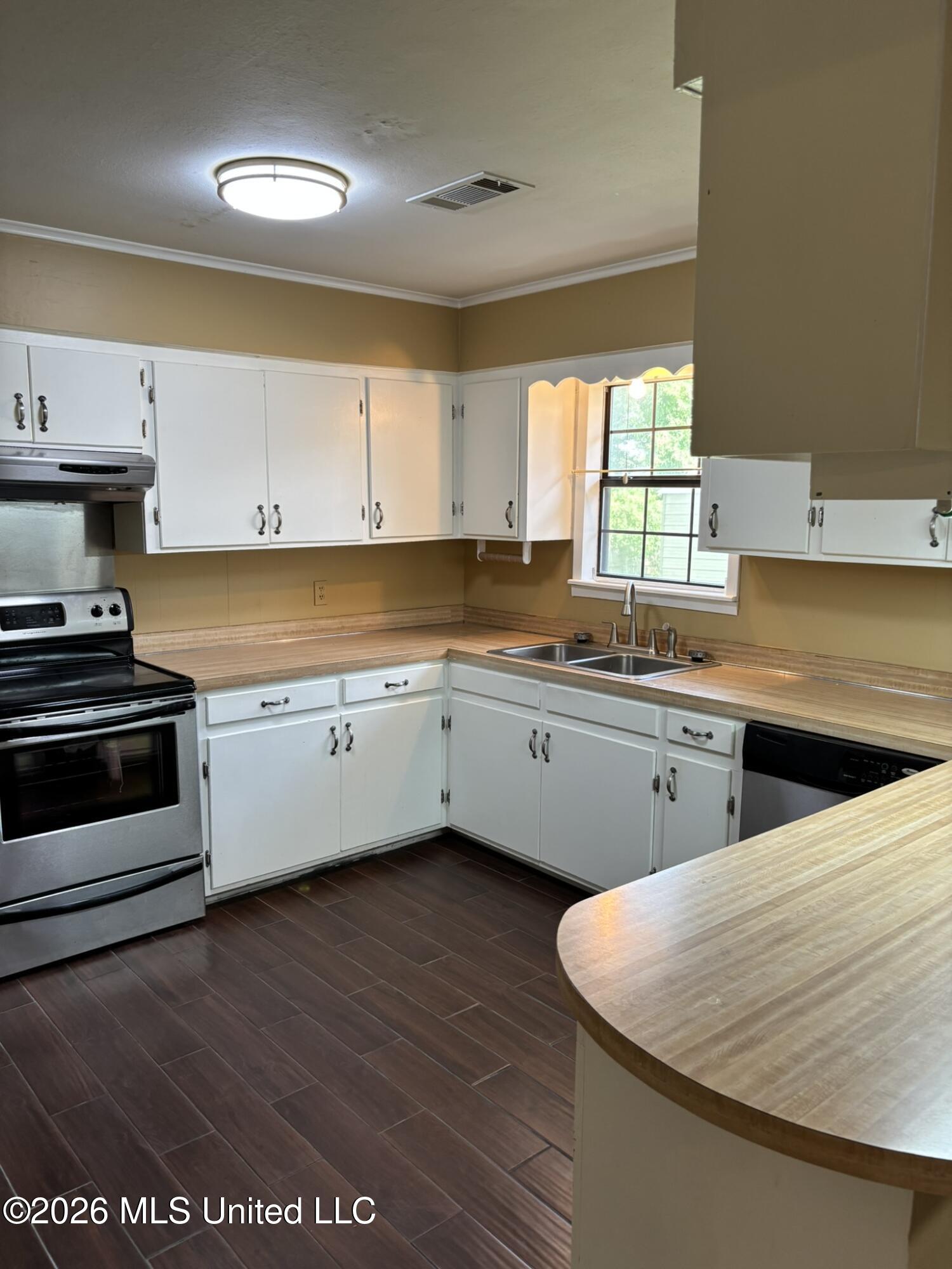 512 Rose Drive Property Photo 34