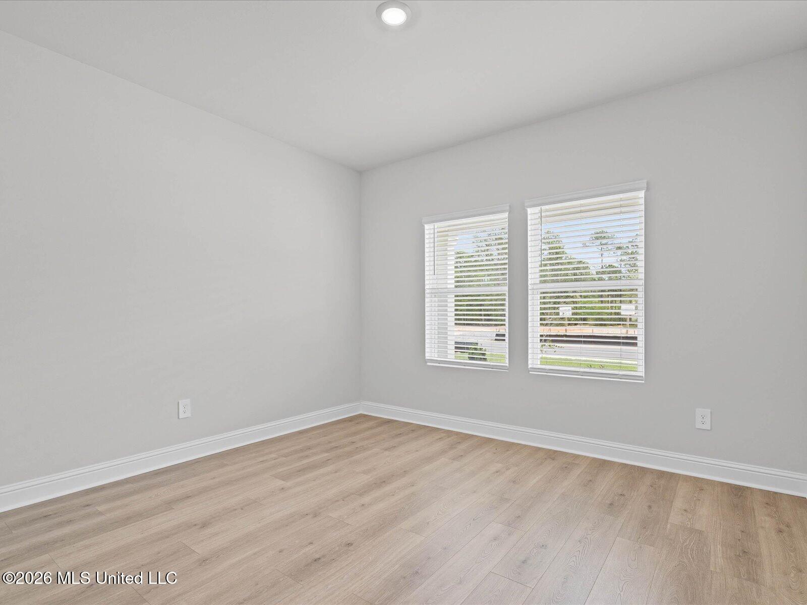 7992 Buttonbush Road Property Photo 15