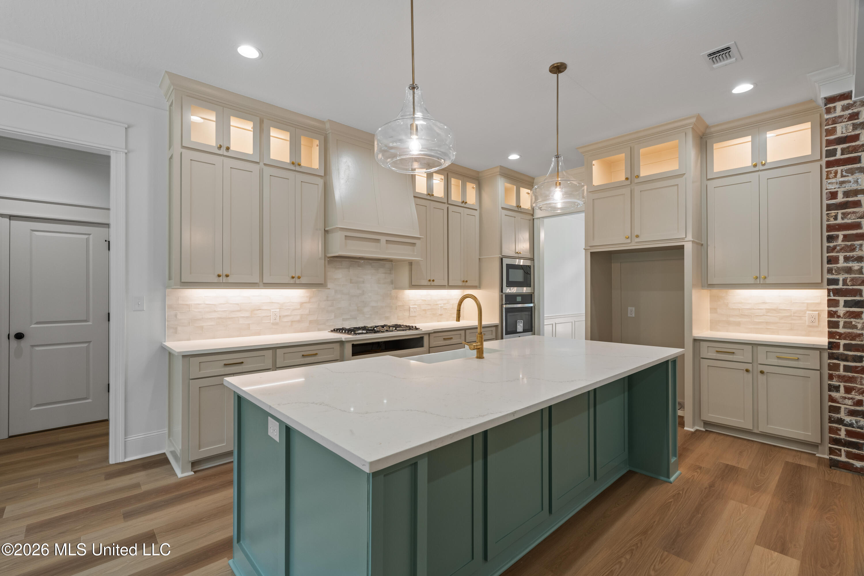 6 Shadow Ridge Drive Property Photo 9