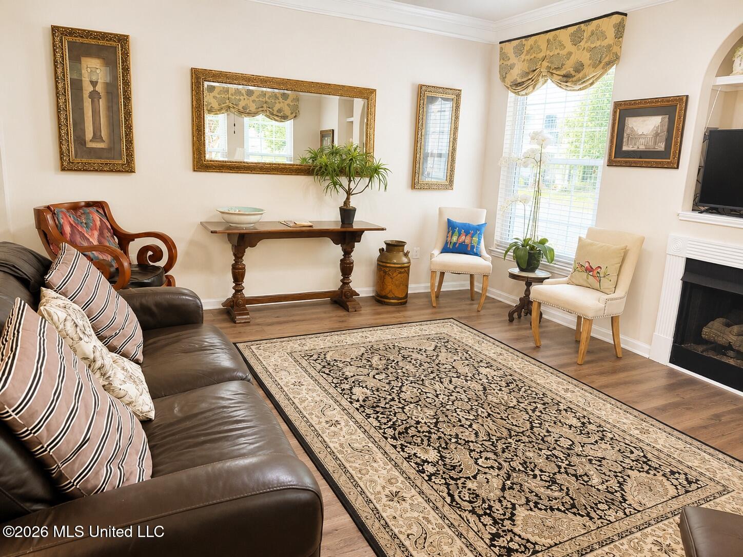 2252 Beach Drive Property Photo 6