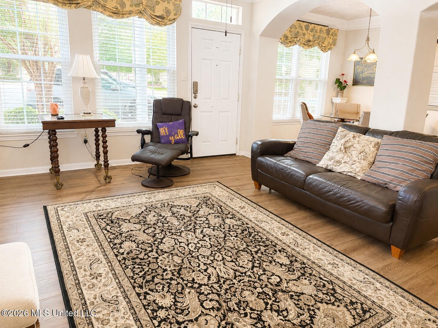 2252 Beach Drive Property Photo 8