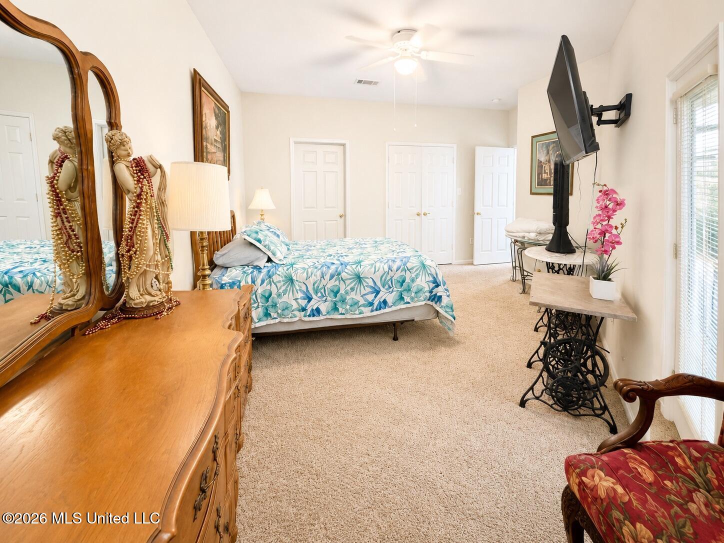 2252 Beach Drive Property Photo 15