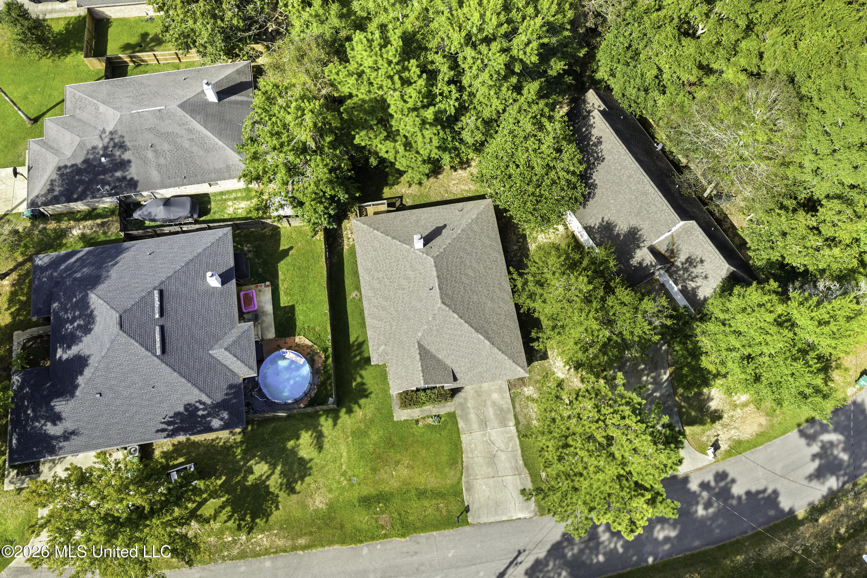 9534 Laa La Court Property Photo 16