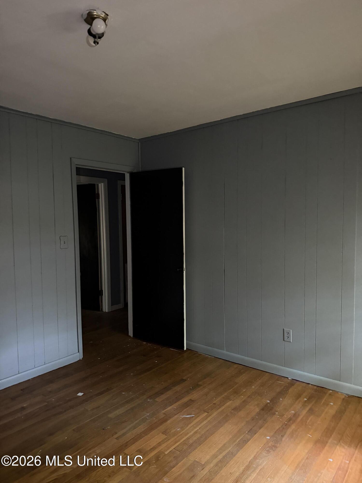 2247 Alta Woods Terrace Property Photo 5