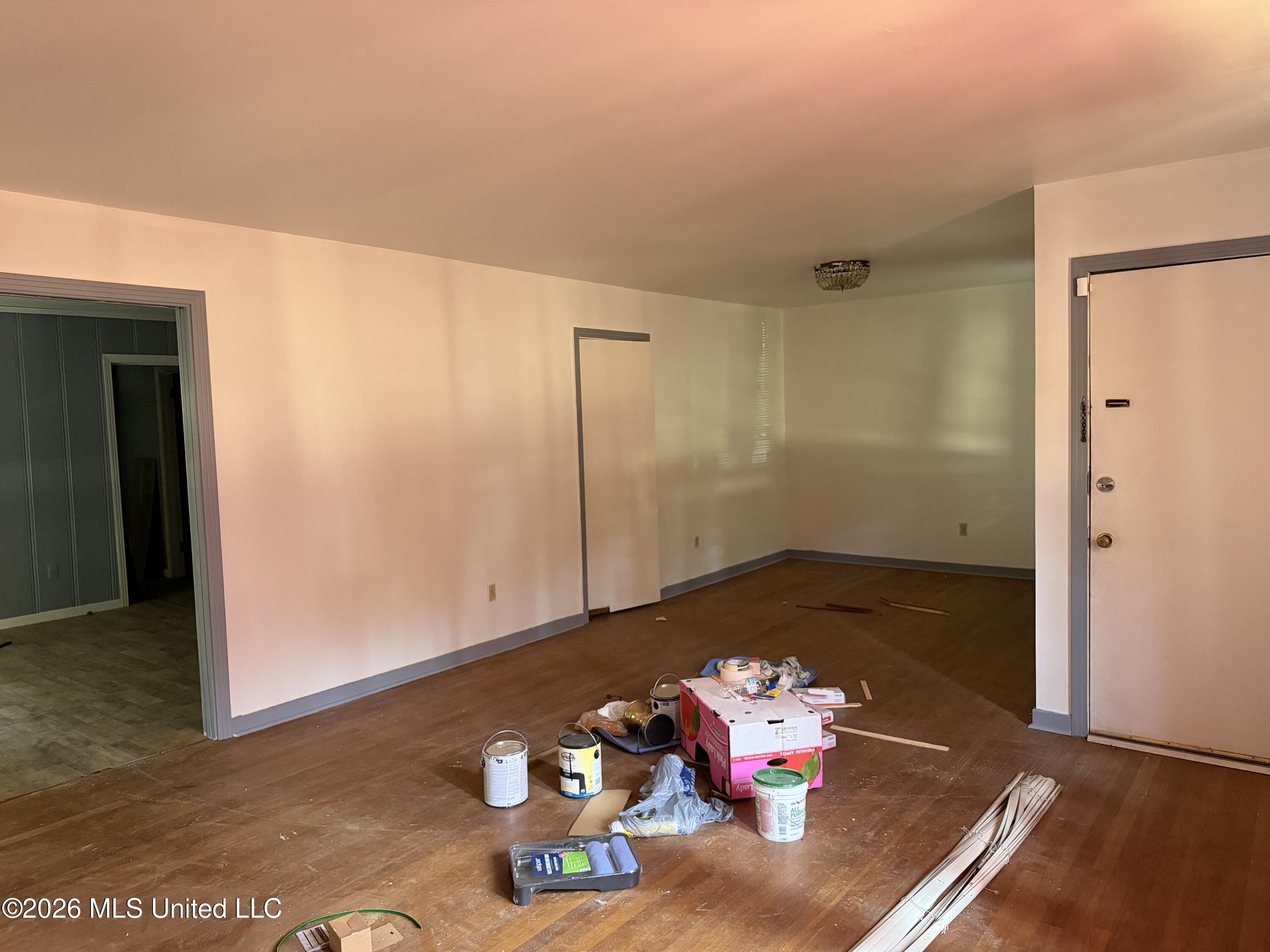 2247 Alta Woods Terrace Property Photo 13